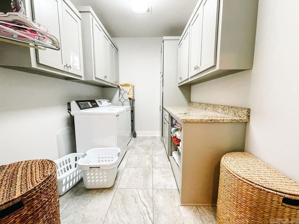 WINTERBROOK - Residential