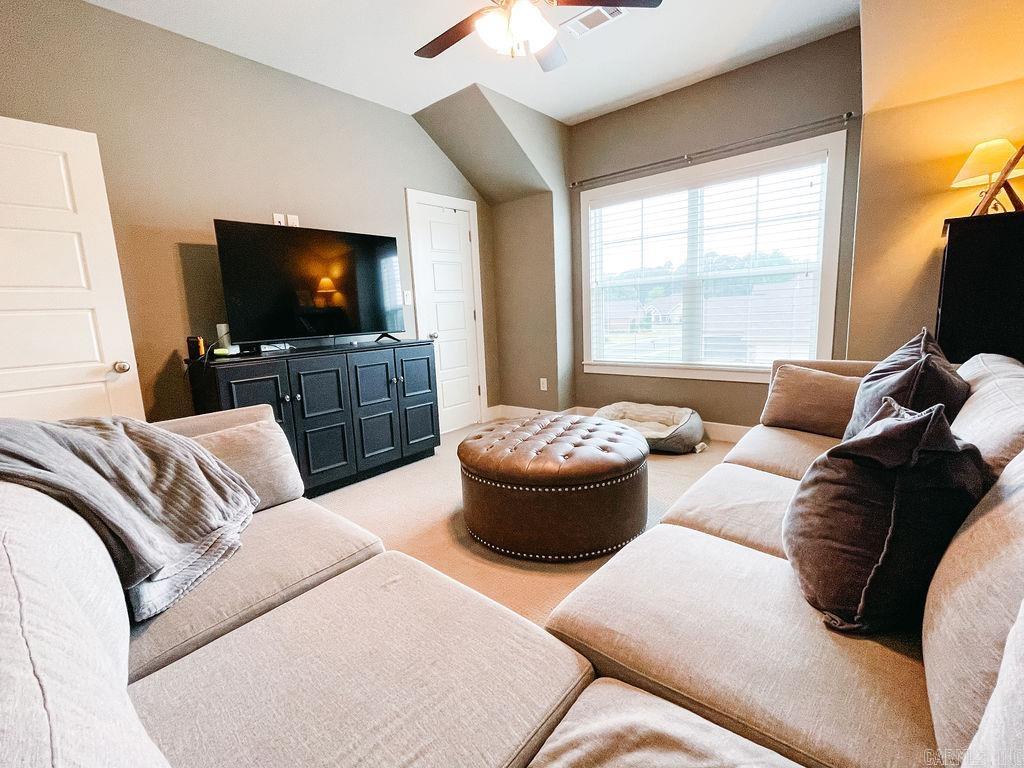WINTERBROOK - Residential