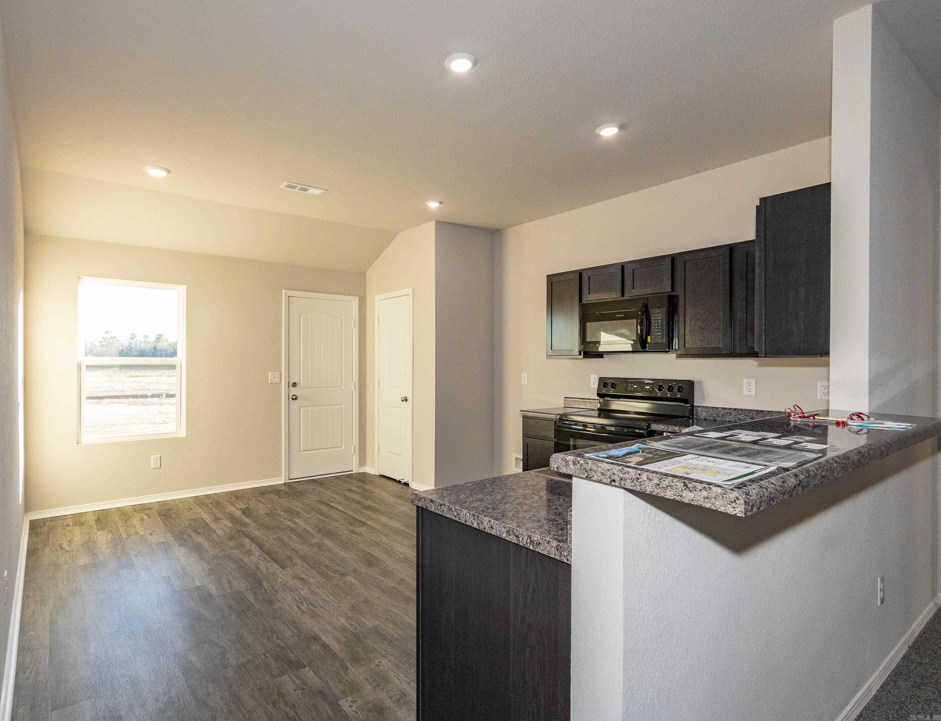 SPRINGLAKE TRAILS - Residential