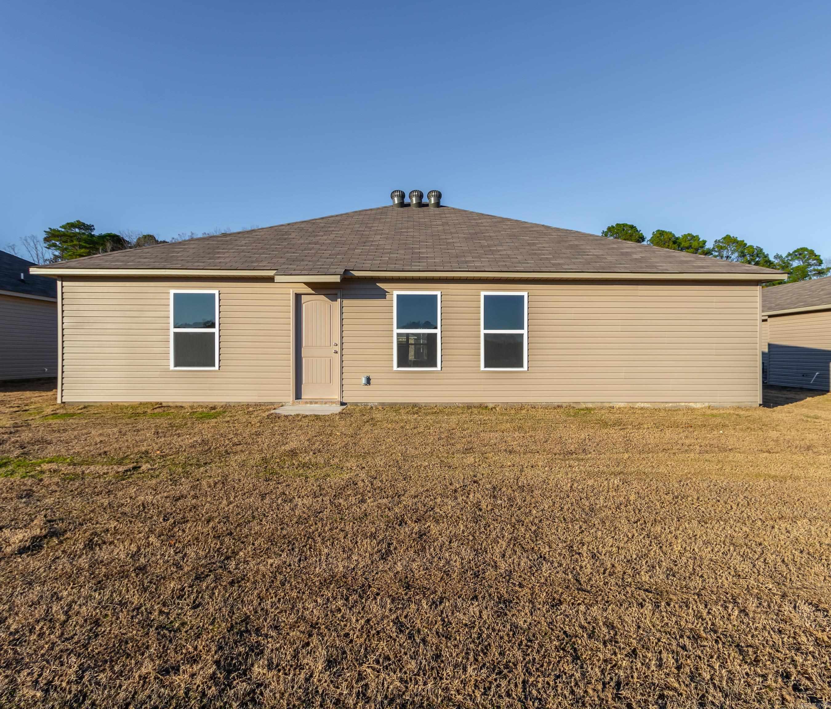 SPRINGLAKE TRAILS - Residential