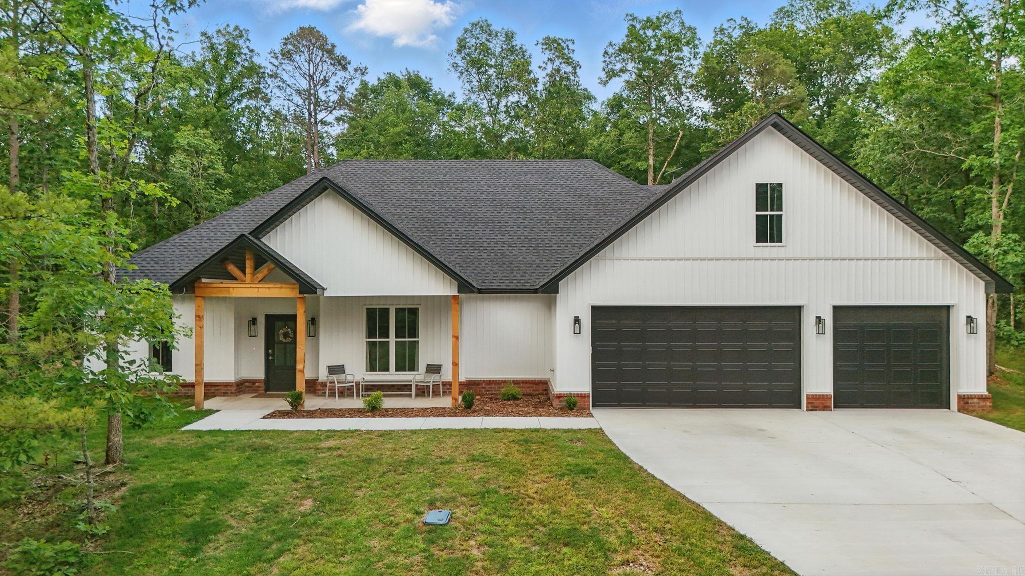 DIAMONDHEAD - Residential