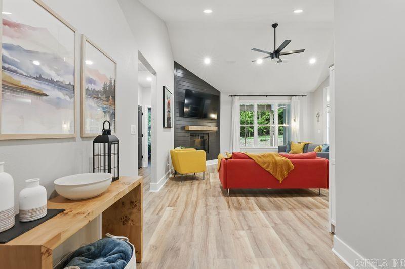 DIAMONDHEAD - Residential