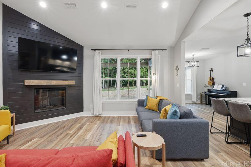 DIAMONDHEAD - Residential