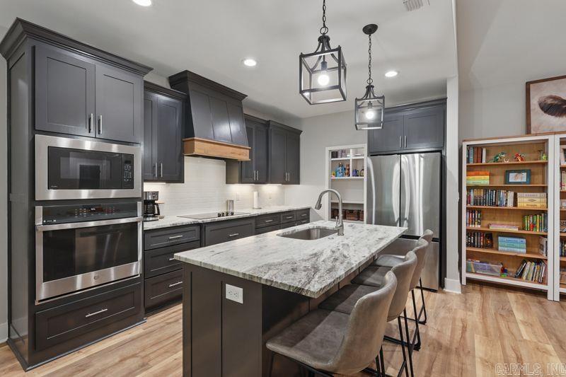 DIAMONDHEAD - Residential