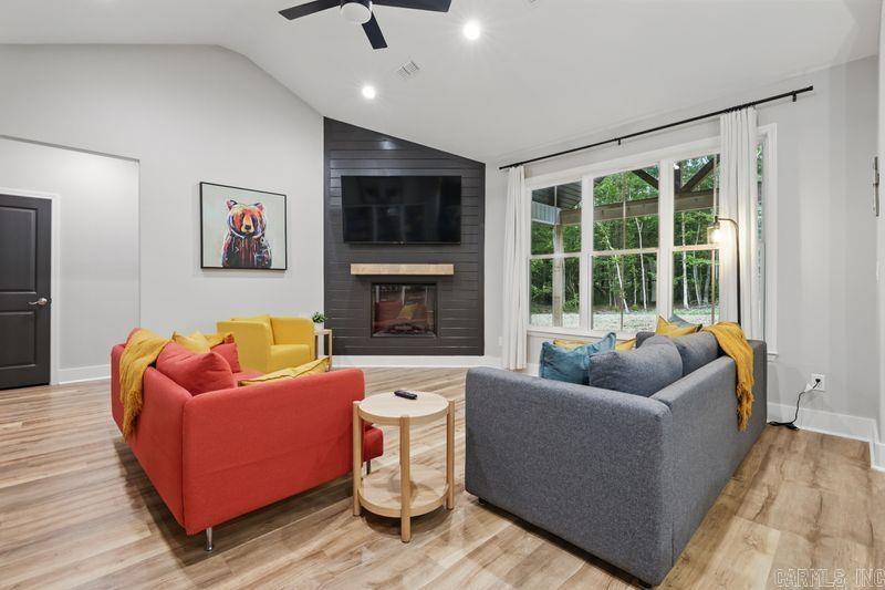 DIAMONDHEAD - Residential