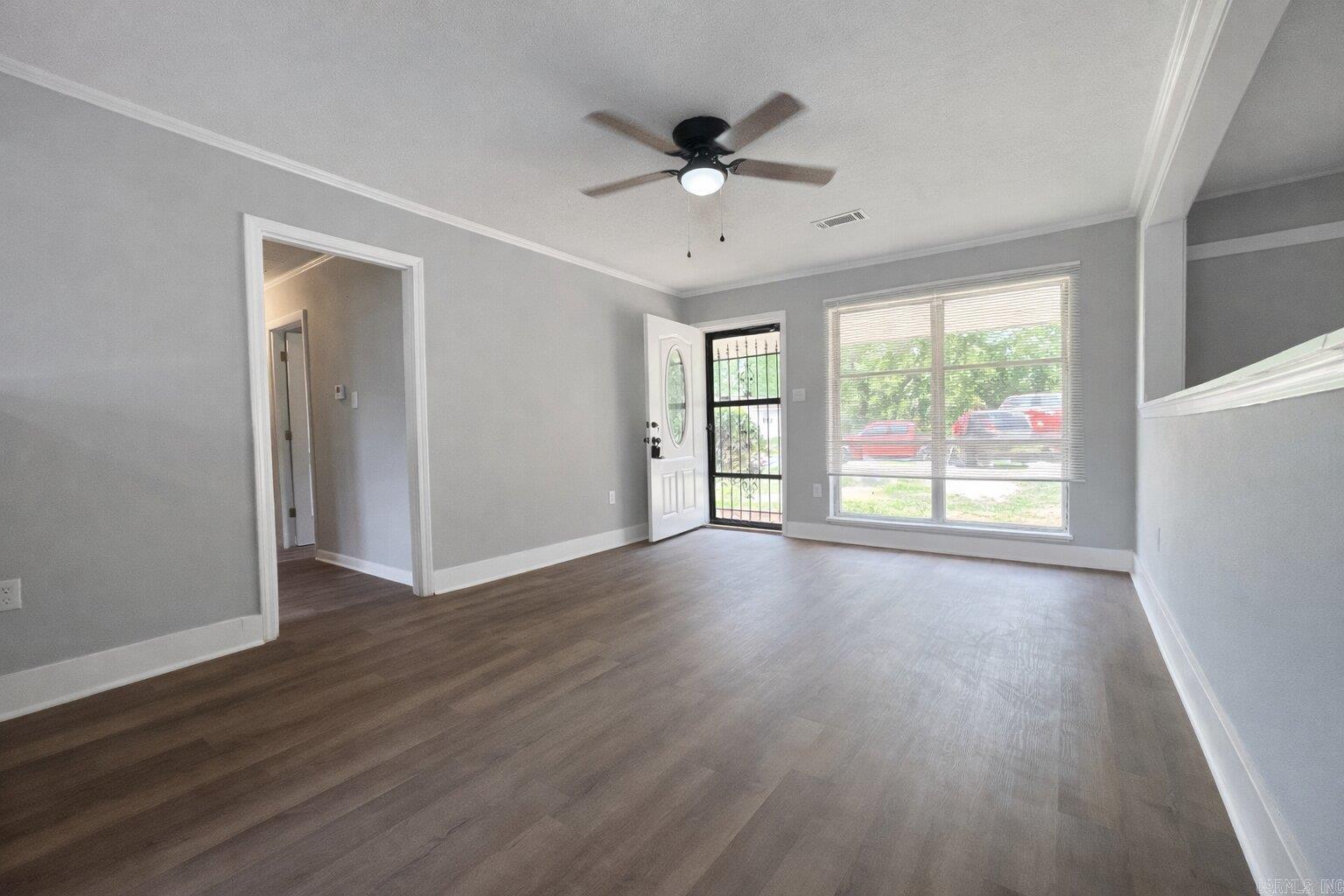 BROADMOOR NORTH - Residential