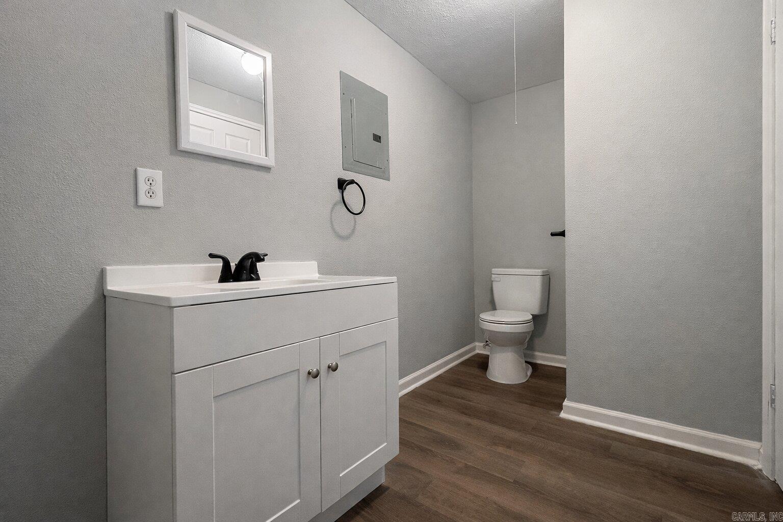 BROADMOOR NORTH - Residential