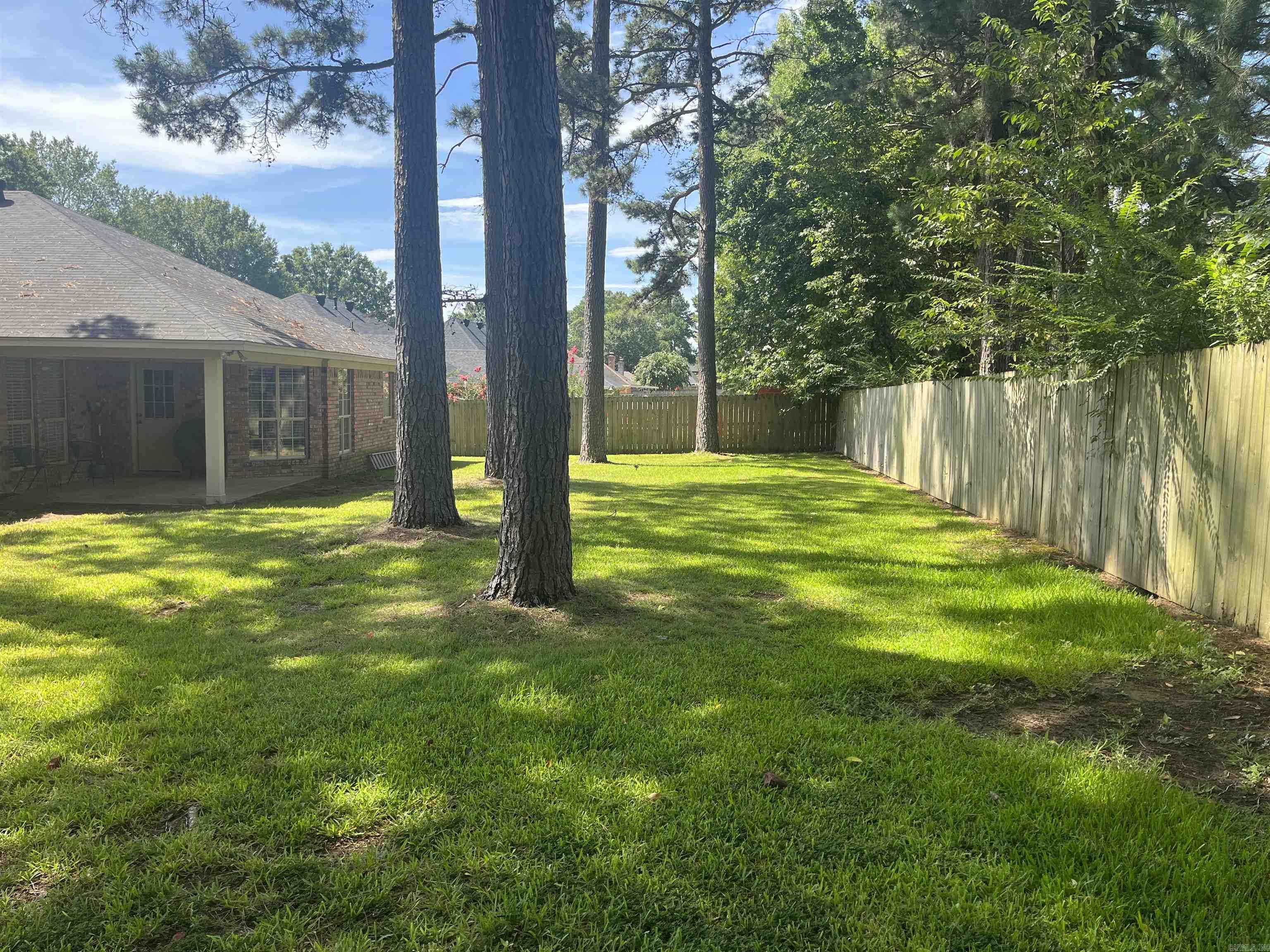 SADDLETOP - Residential