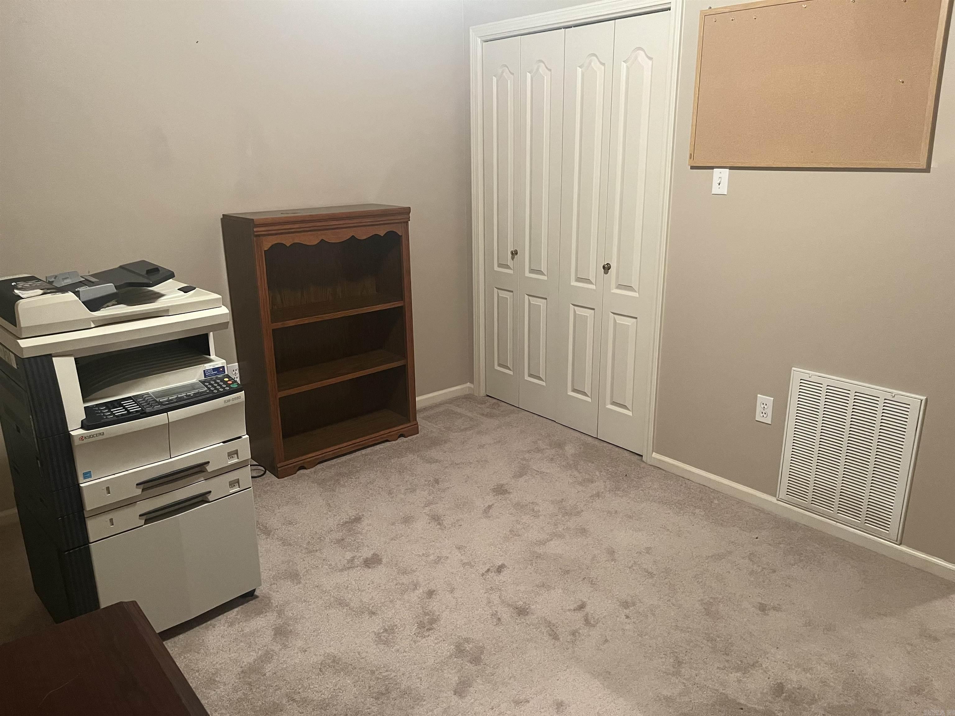 SADDLETOP - Residential