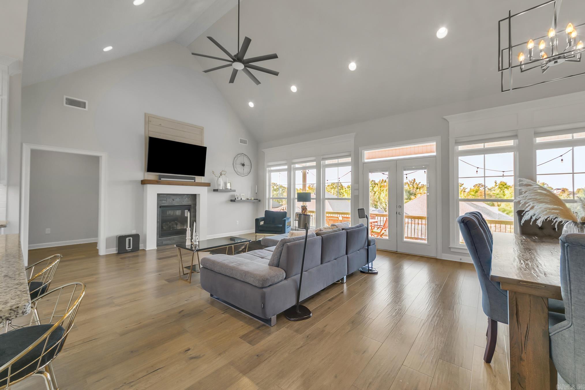 Creekside - Residential Lease