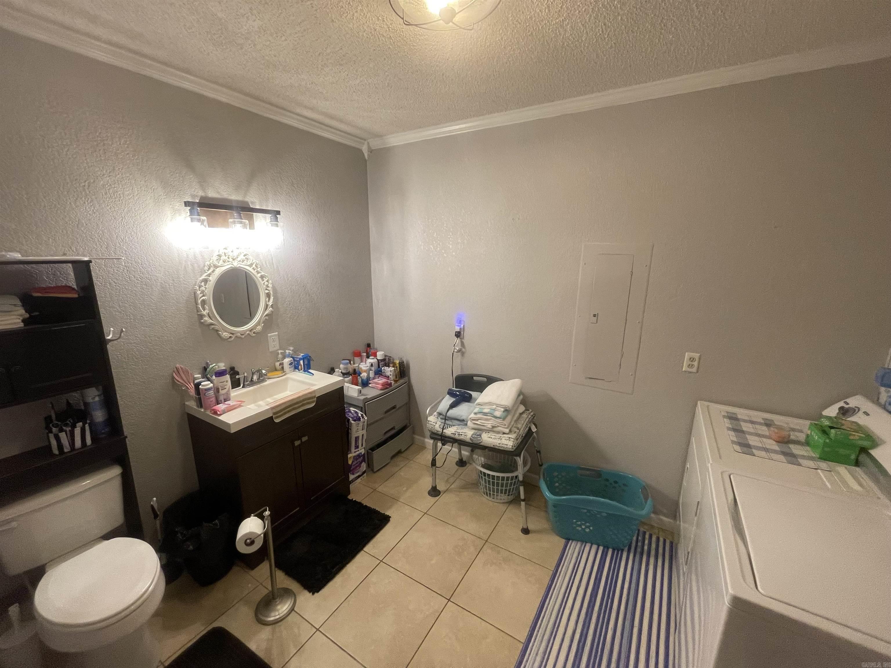 DOGWOOD ESTATES - Residential