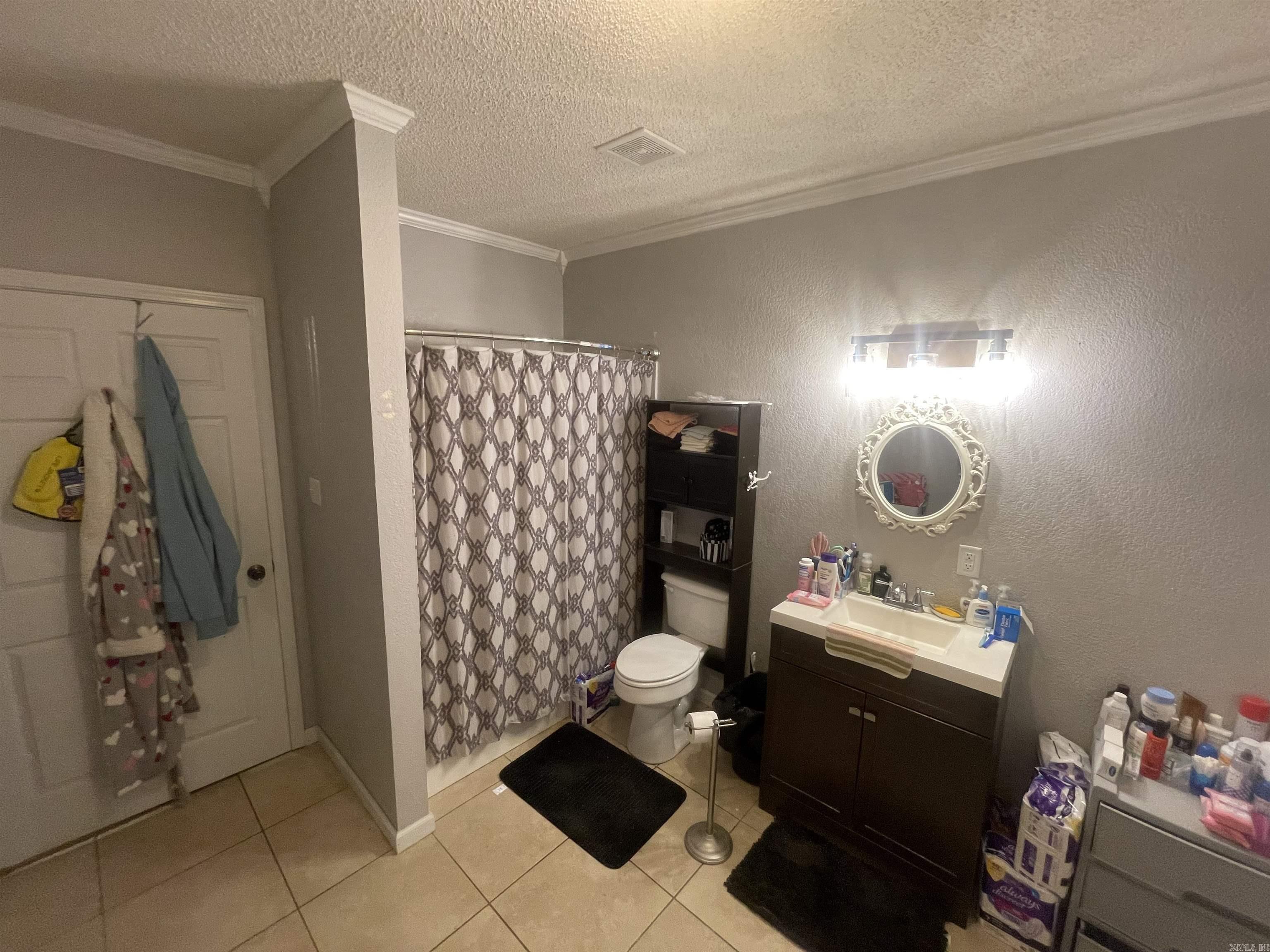 DOGWOOD ESTATES - Residential