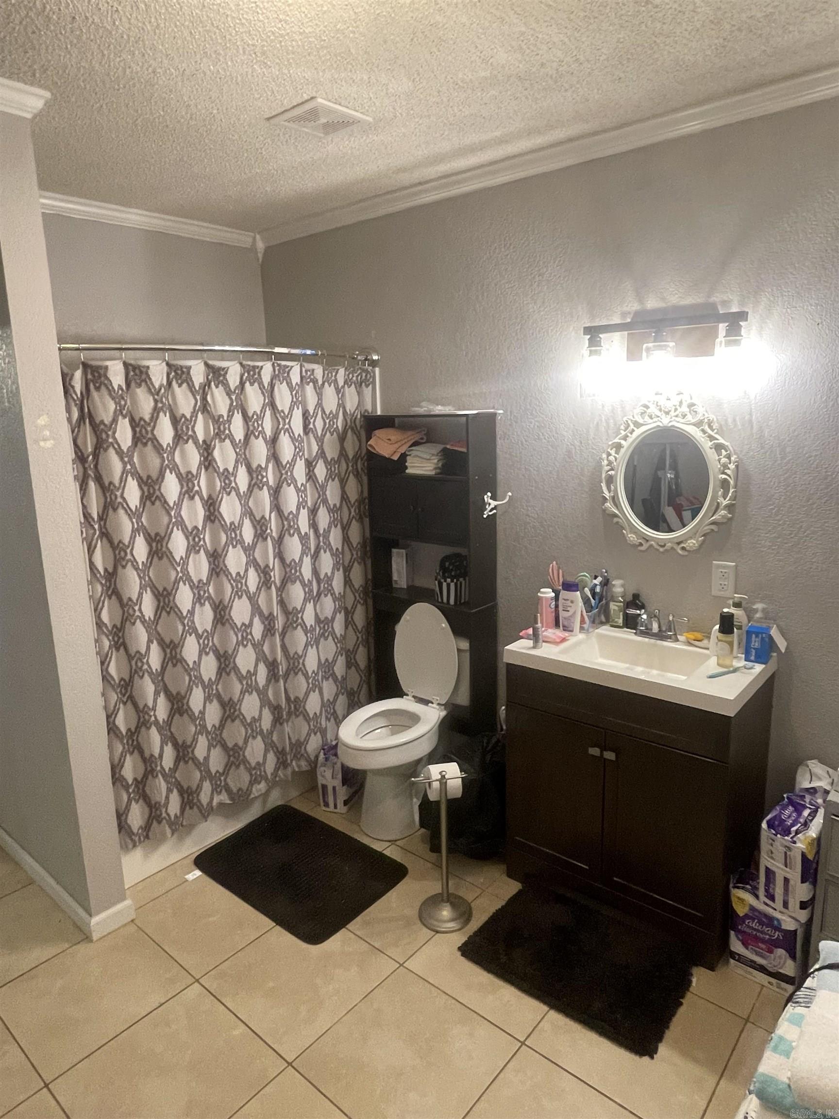 DOGWOOD ESTATES - Residential