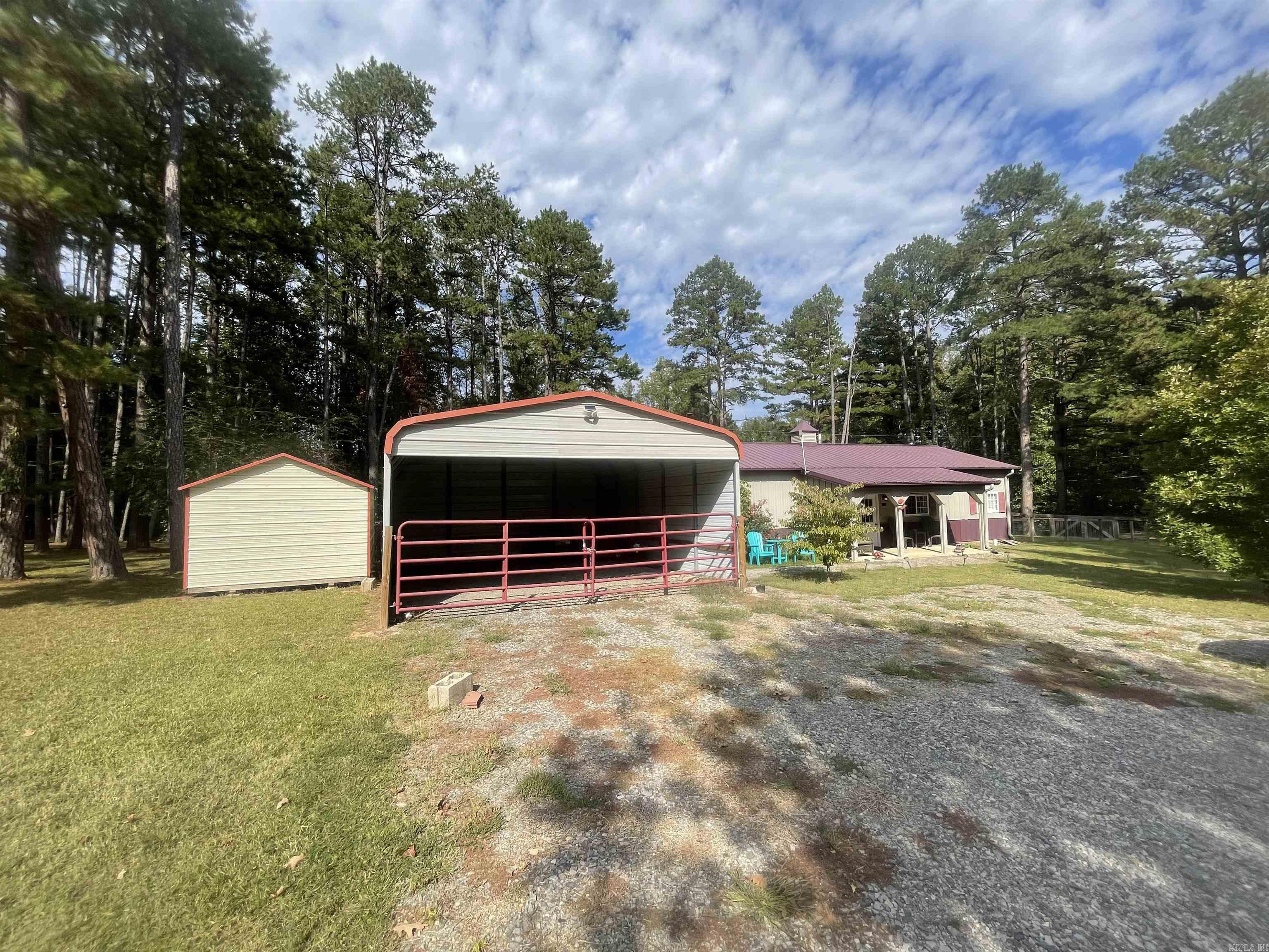 DOGWOOD ESTATES - Residential