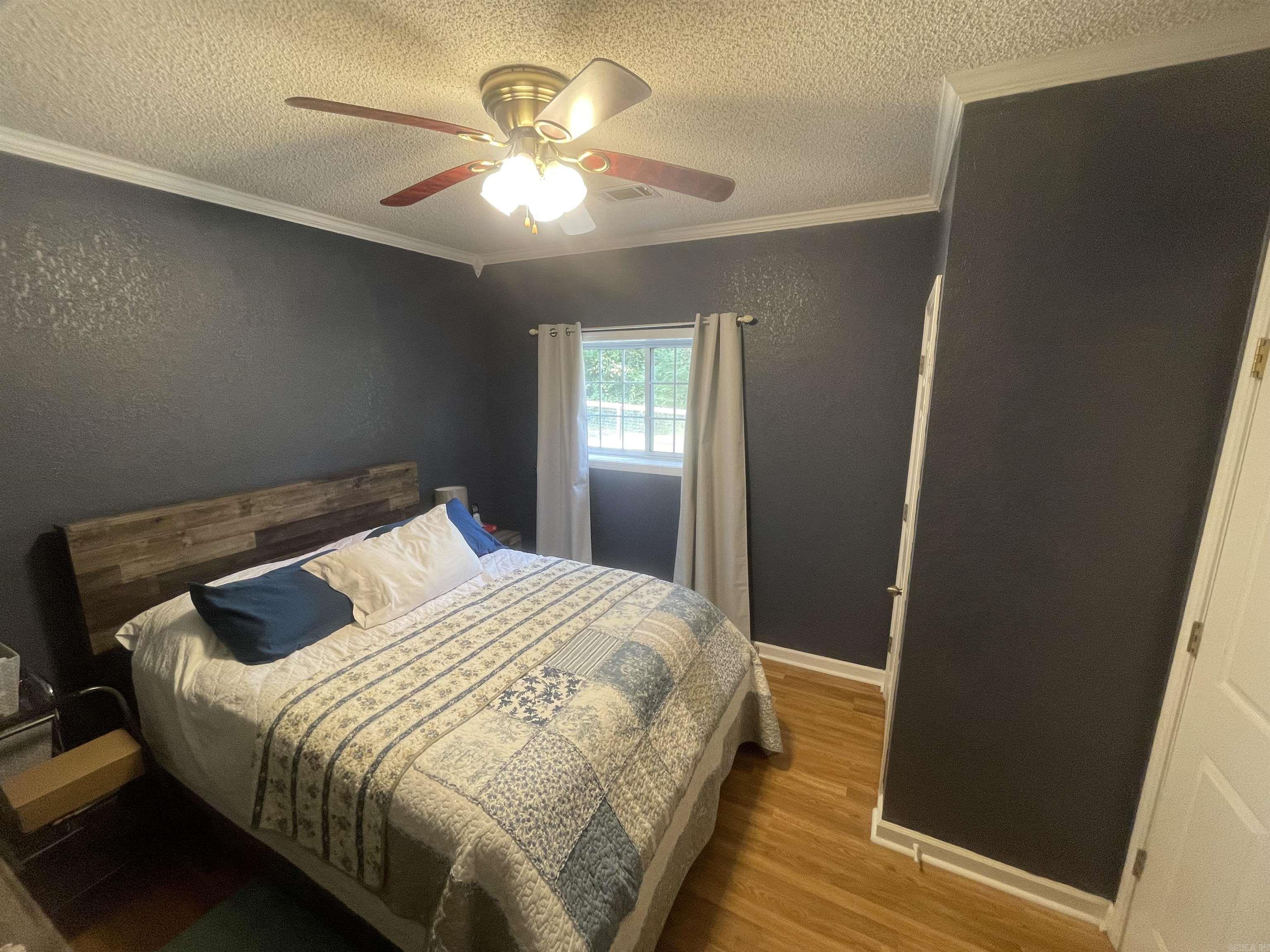 DOGWOOD ESTATES - Residential