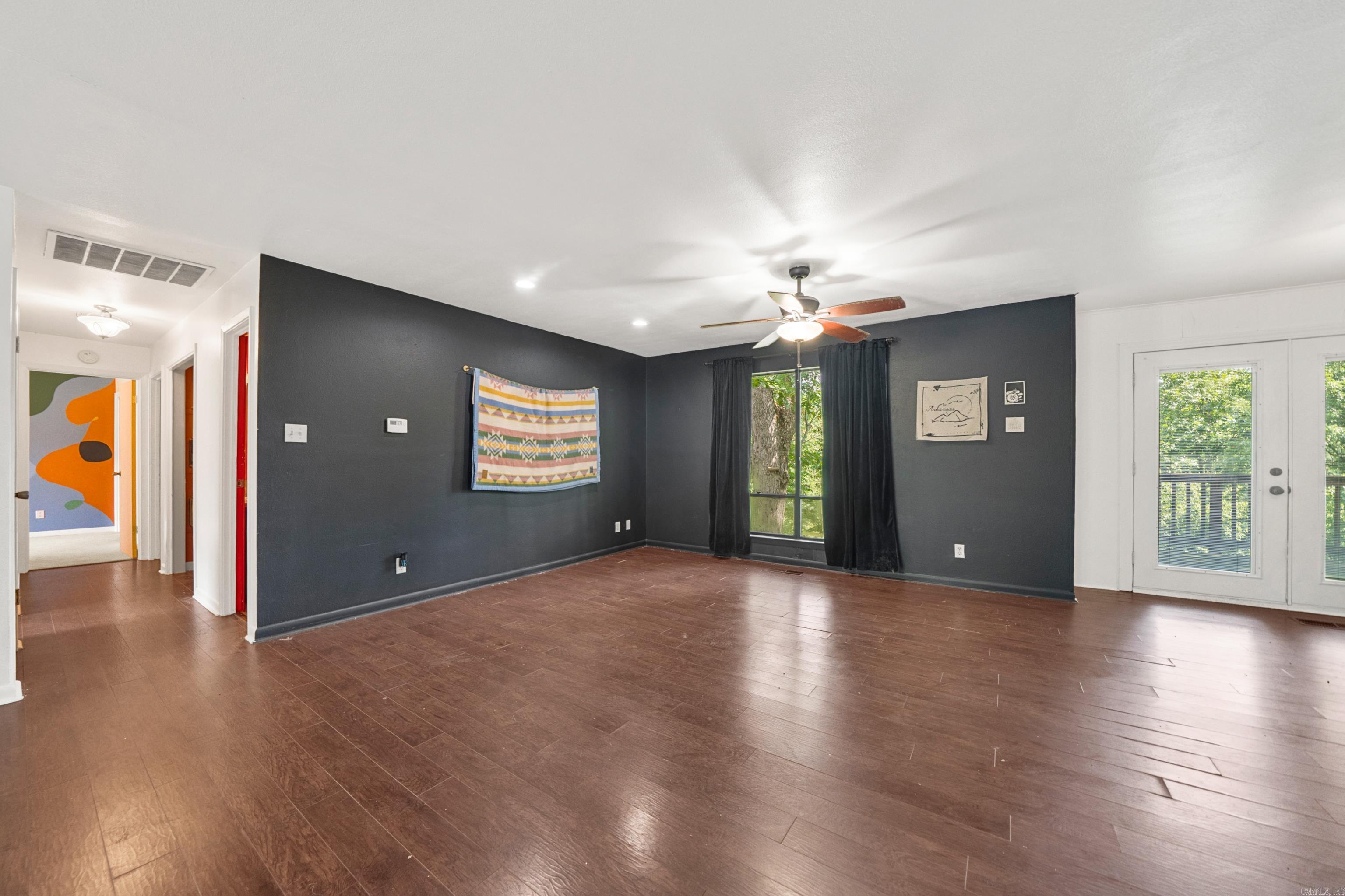 DIAMONDHEAD - Residential