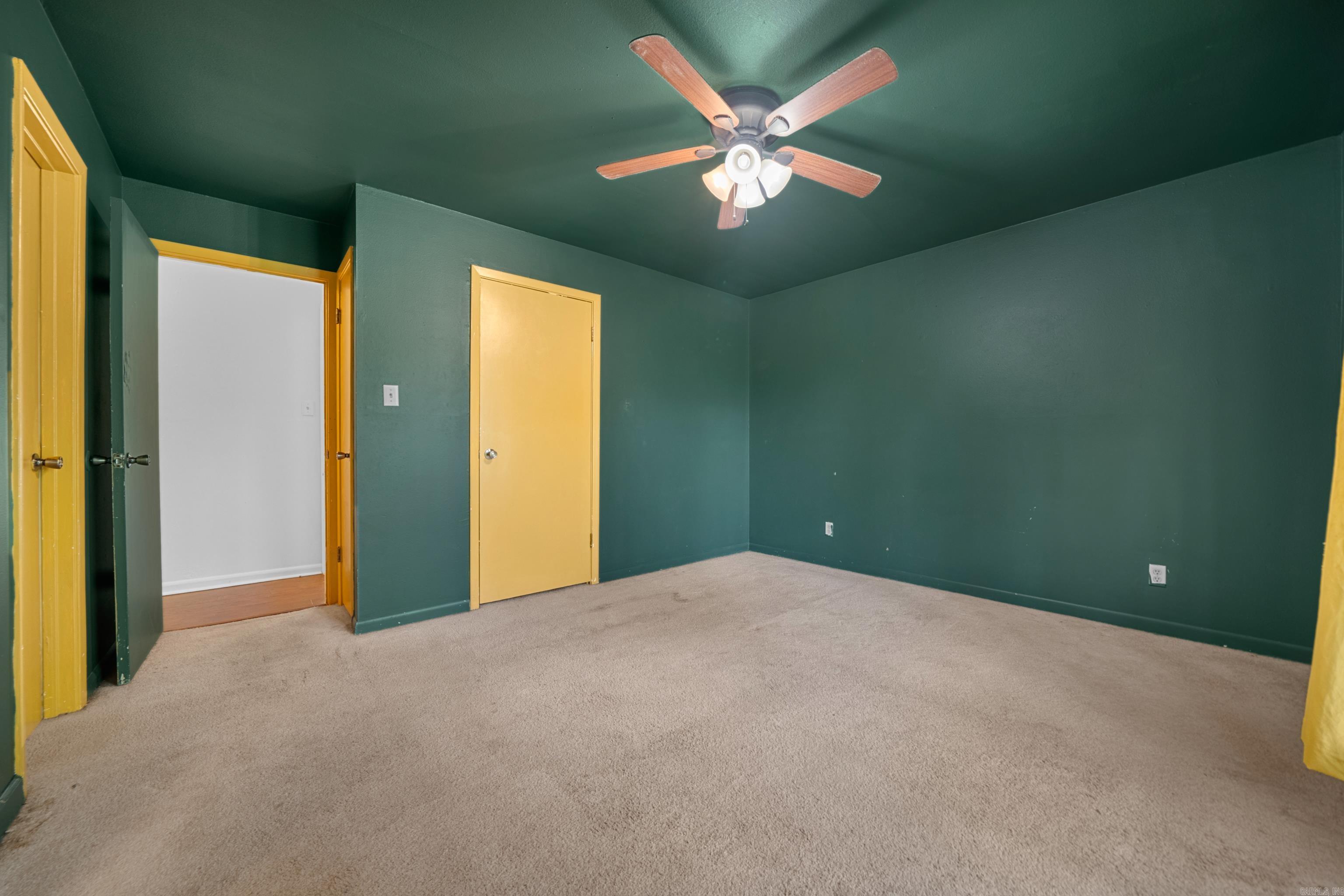 DIAMONDHEAD - Residential