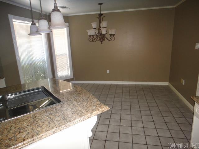 RIVER OAKS - Residential