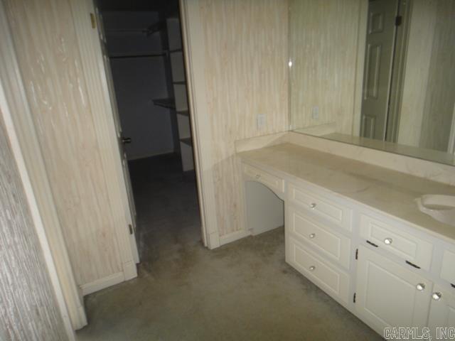 RIVER OAKS - Residential