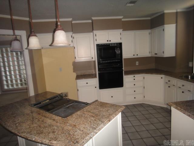 RIVER OAKS - Residential