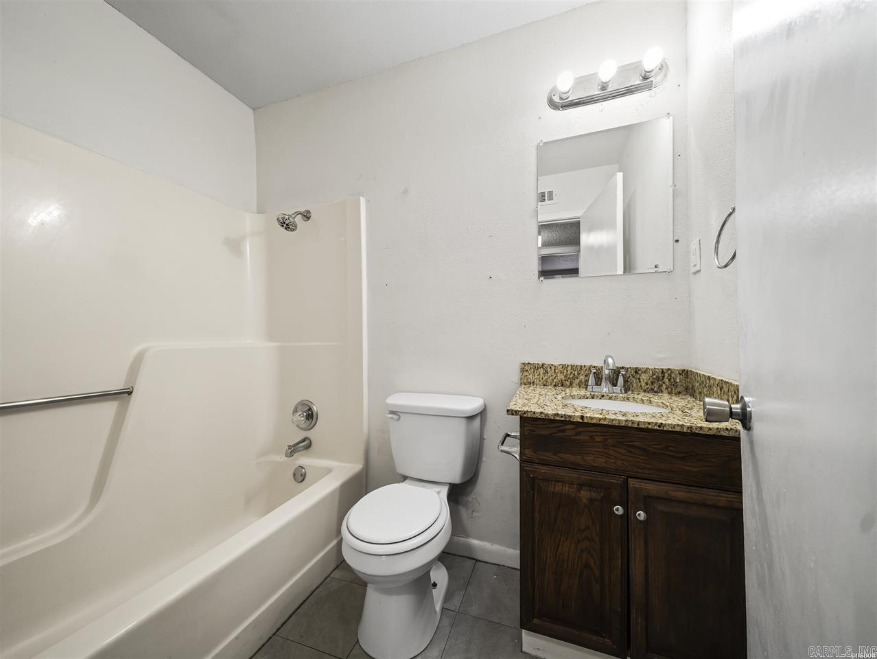 Lake Town - Residential Income