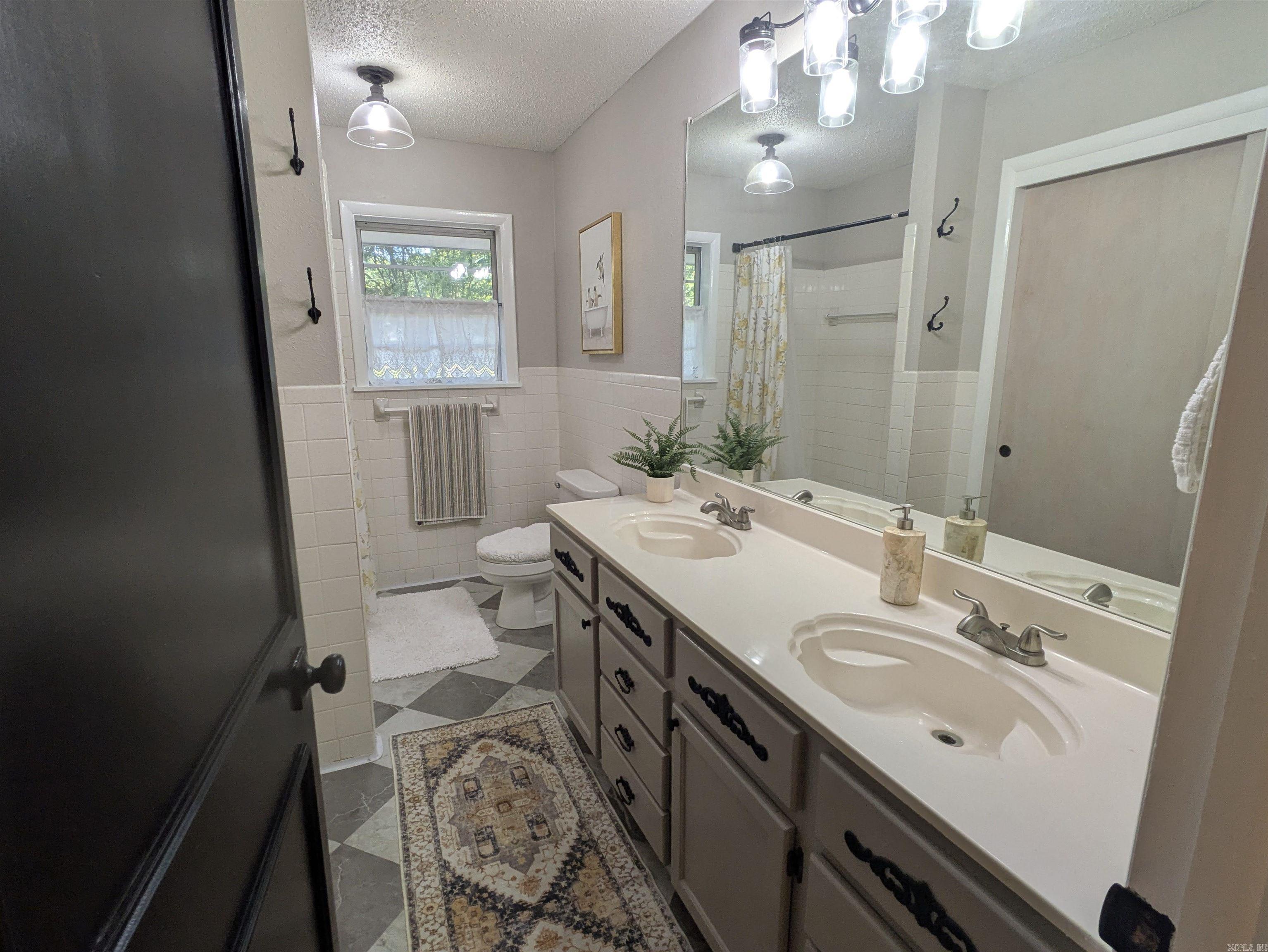 Ouachita Estates - Residential