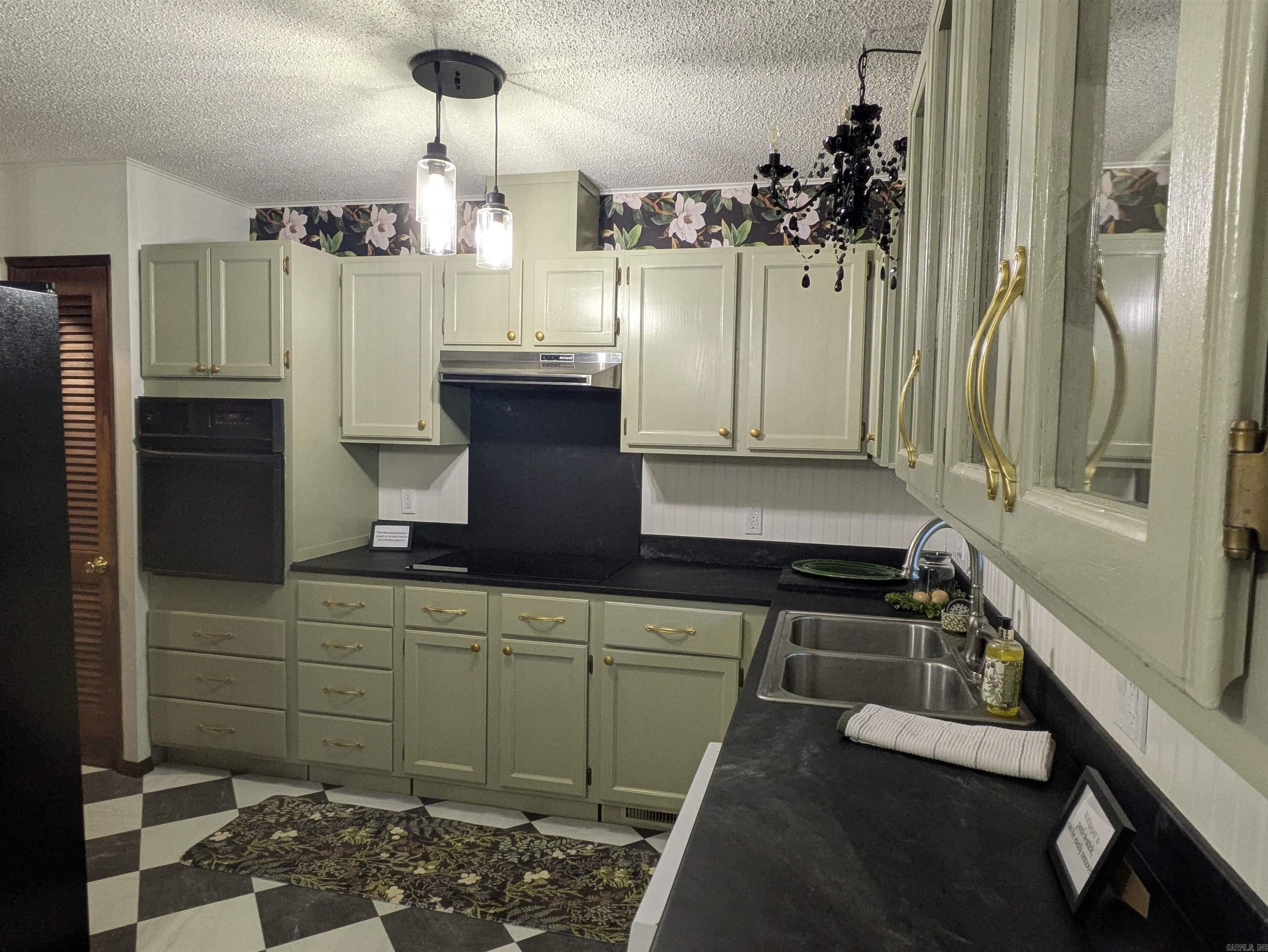 Ouachita Estates - Residential