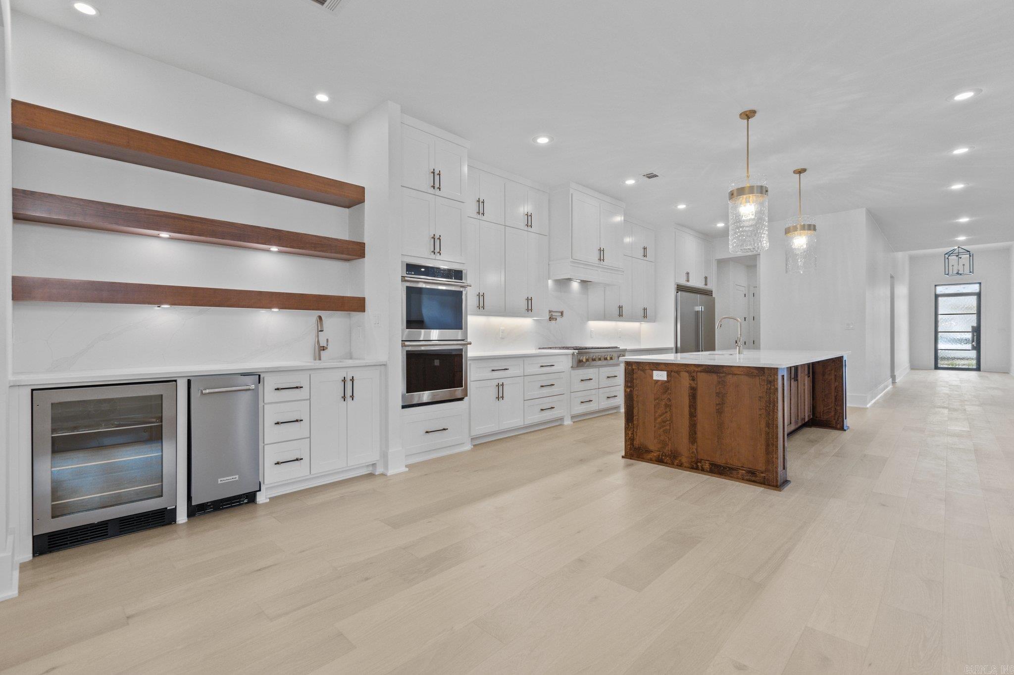 CHENAL VALLEY MEREVILLE PLACE - Residential