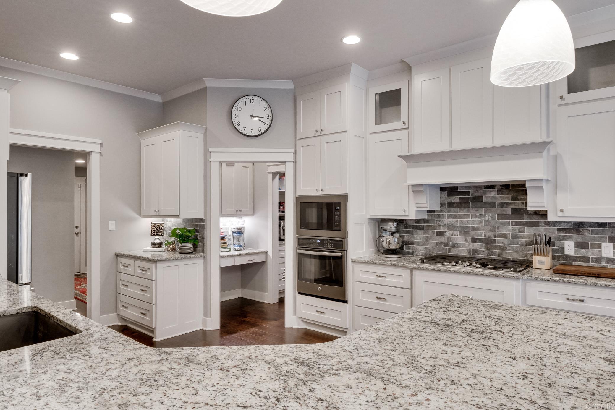 WINTERBROOK - Residential