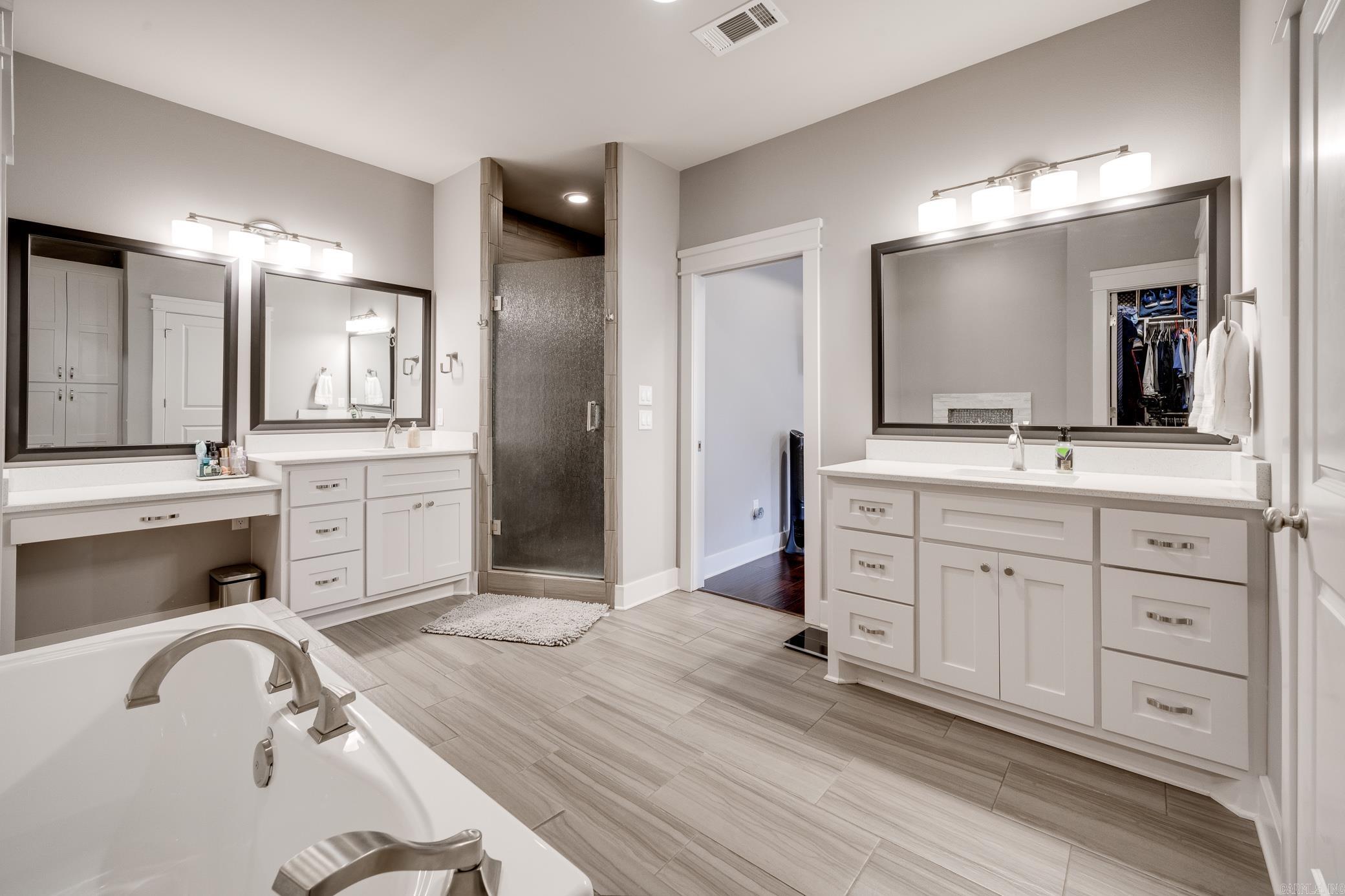 WINTERBROOK - Residential