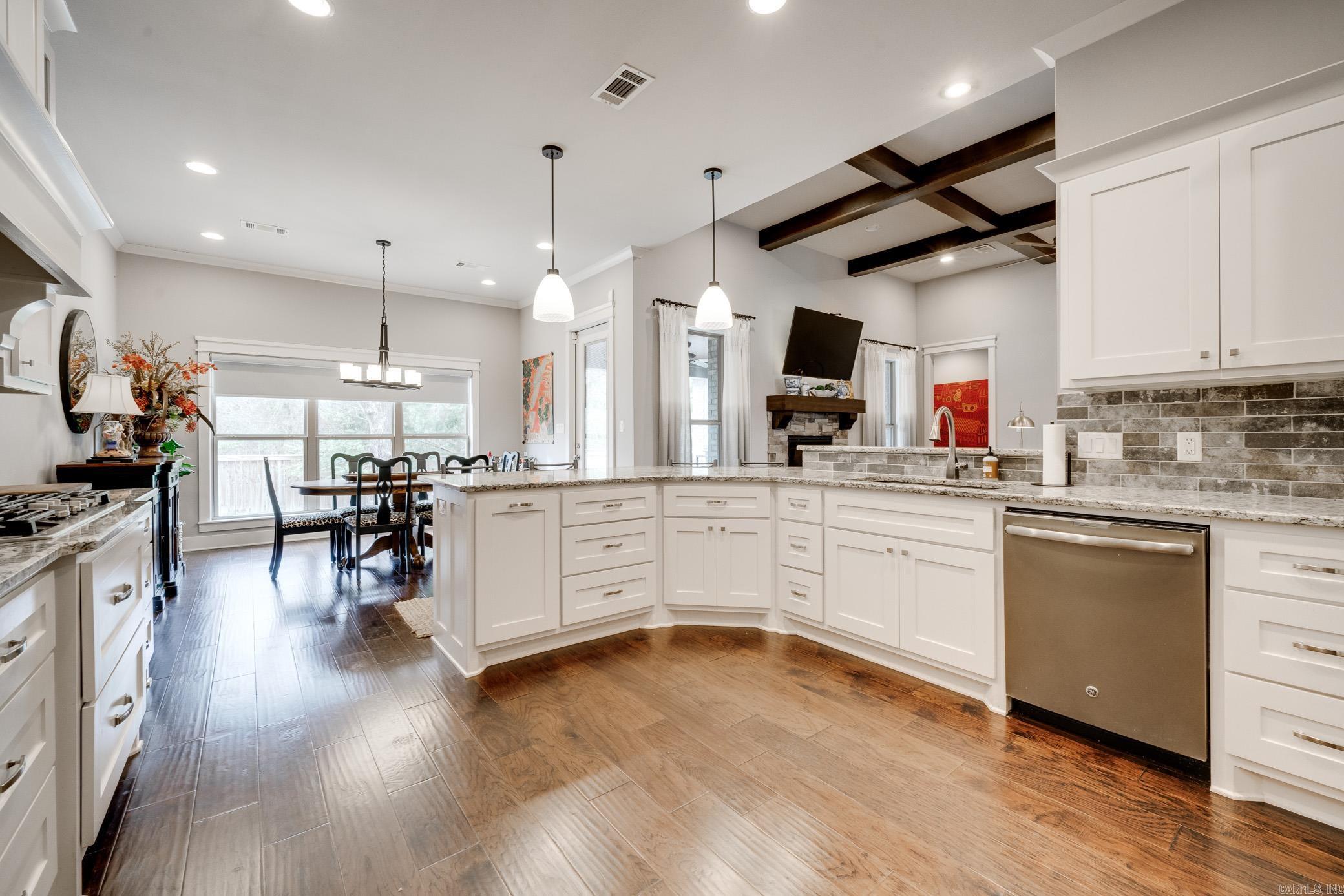 WINTERBROOK - Residential