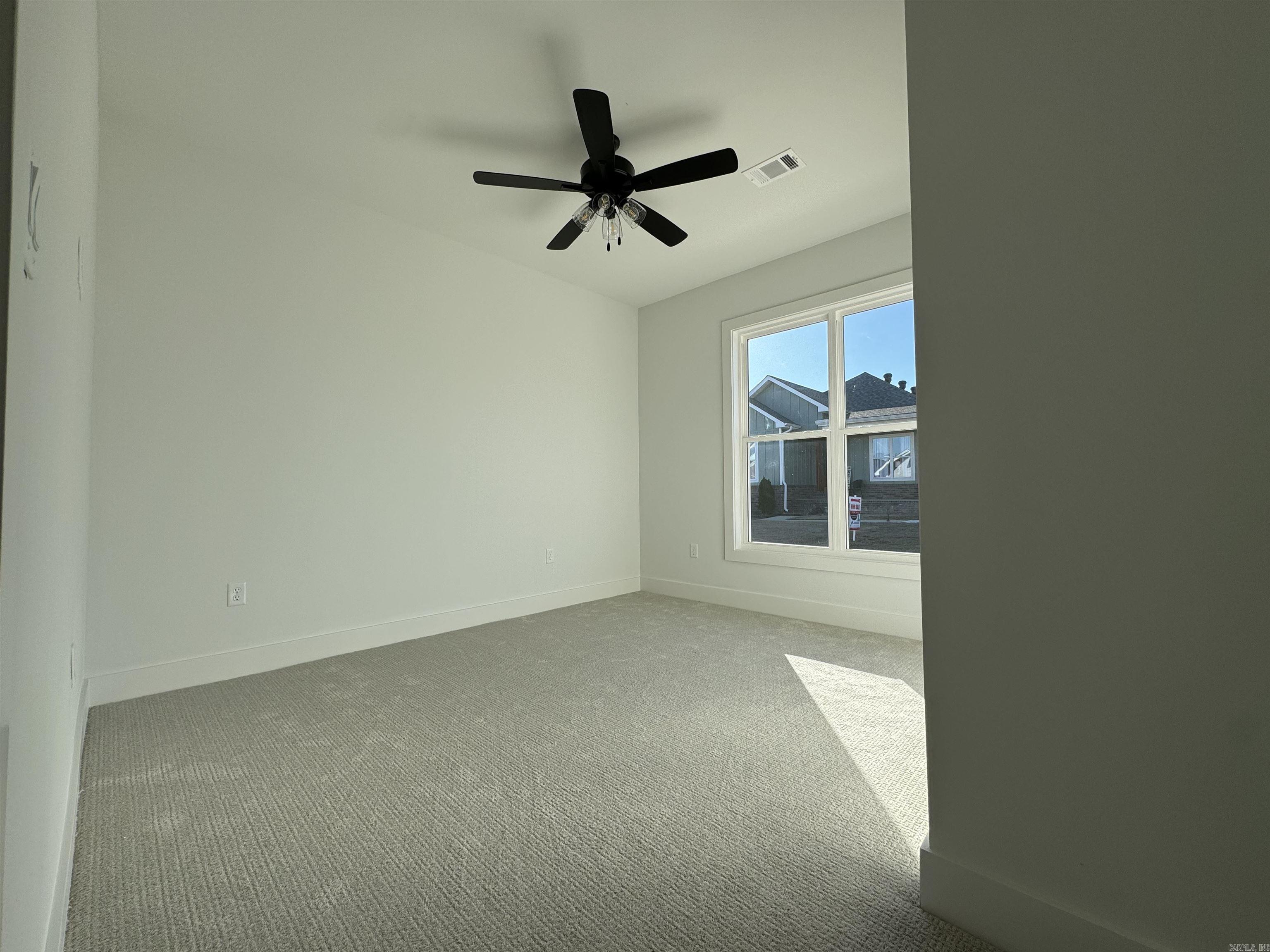 MIDTOWN BRYANT - Residential