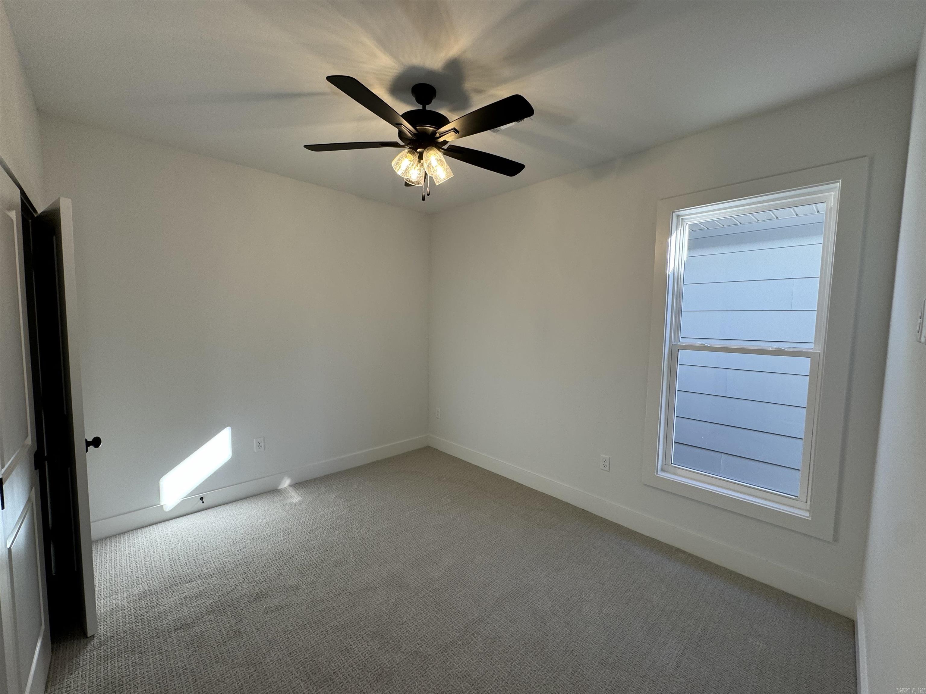 MIDTOWN BRYANT - Residential