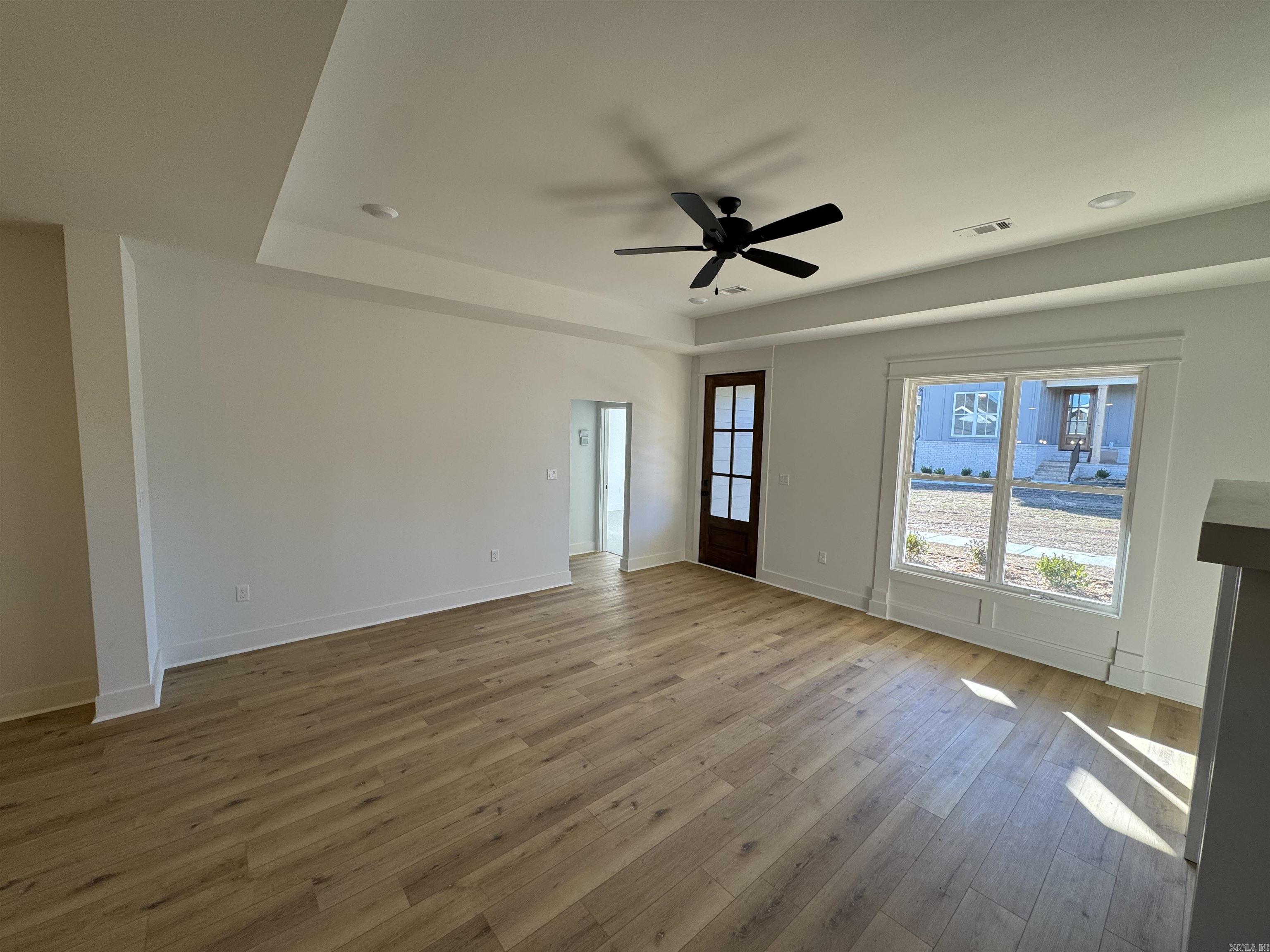 MIDTOWN BRYANT - Residential