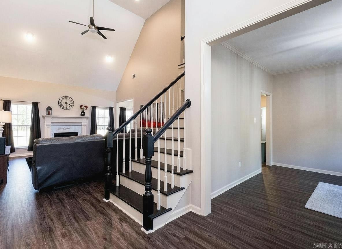 HURRICANE LAKE EST - Residential