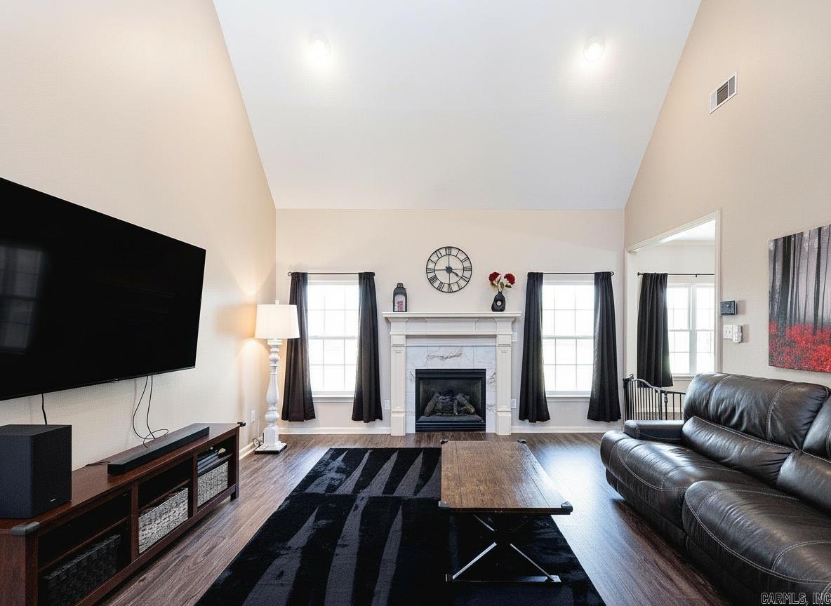 HURRICANE LAKE EST - Residential