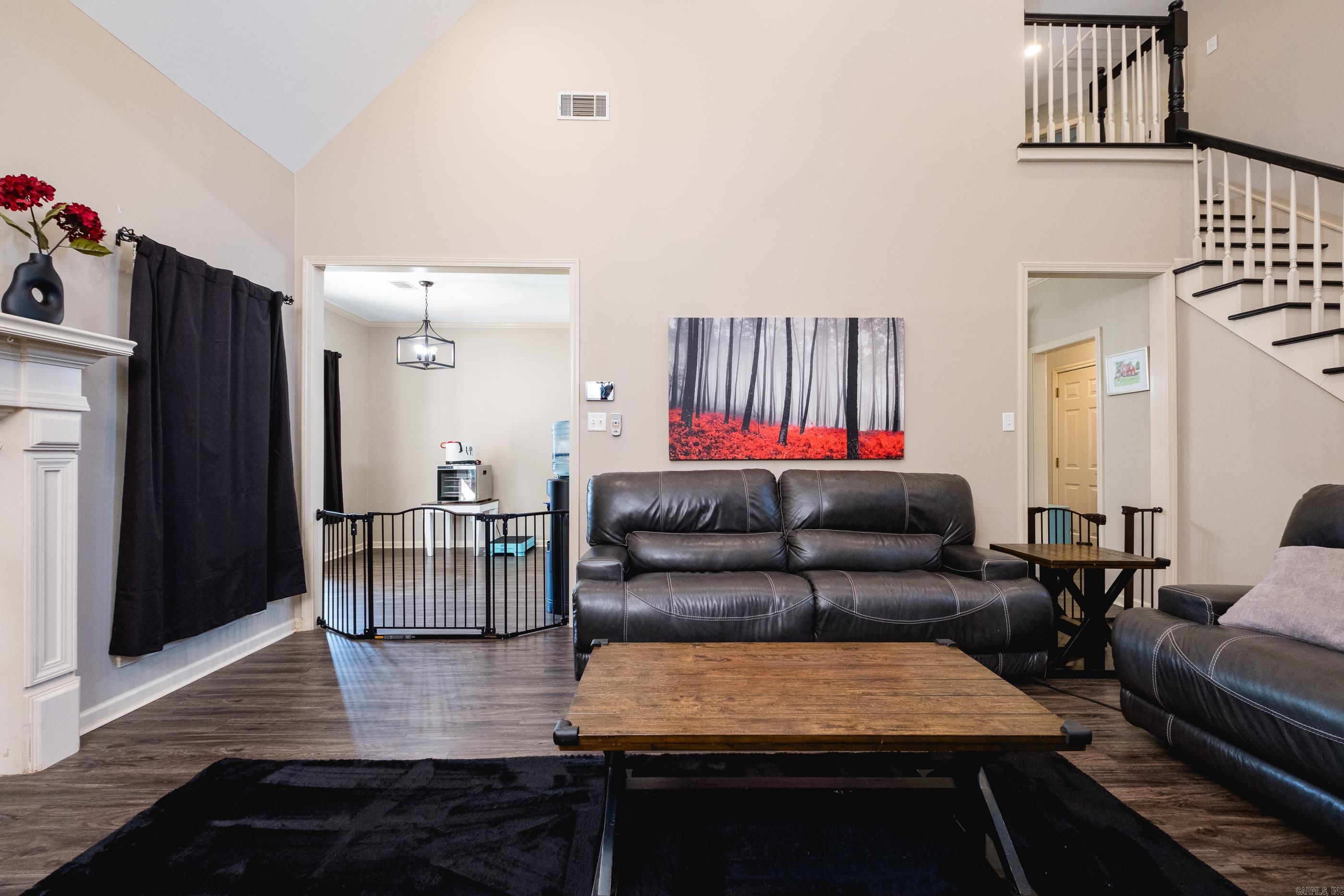 HURRICANE LAKE EST - Residential