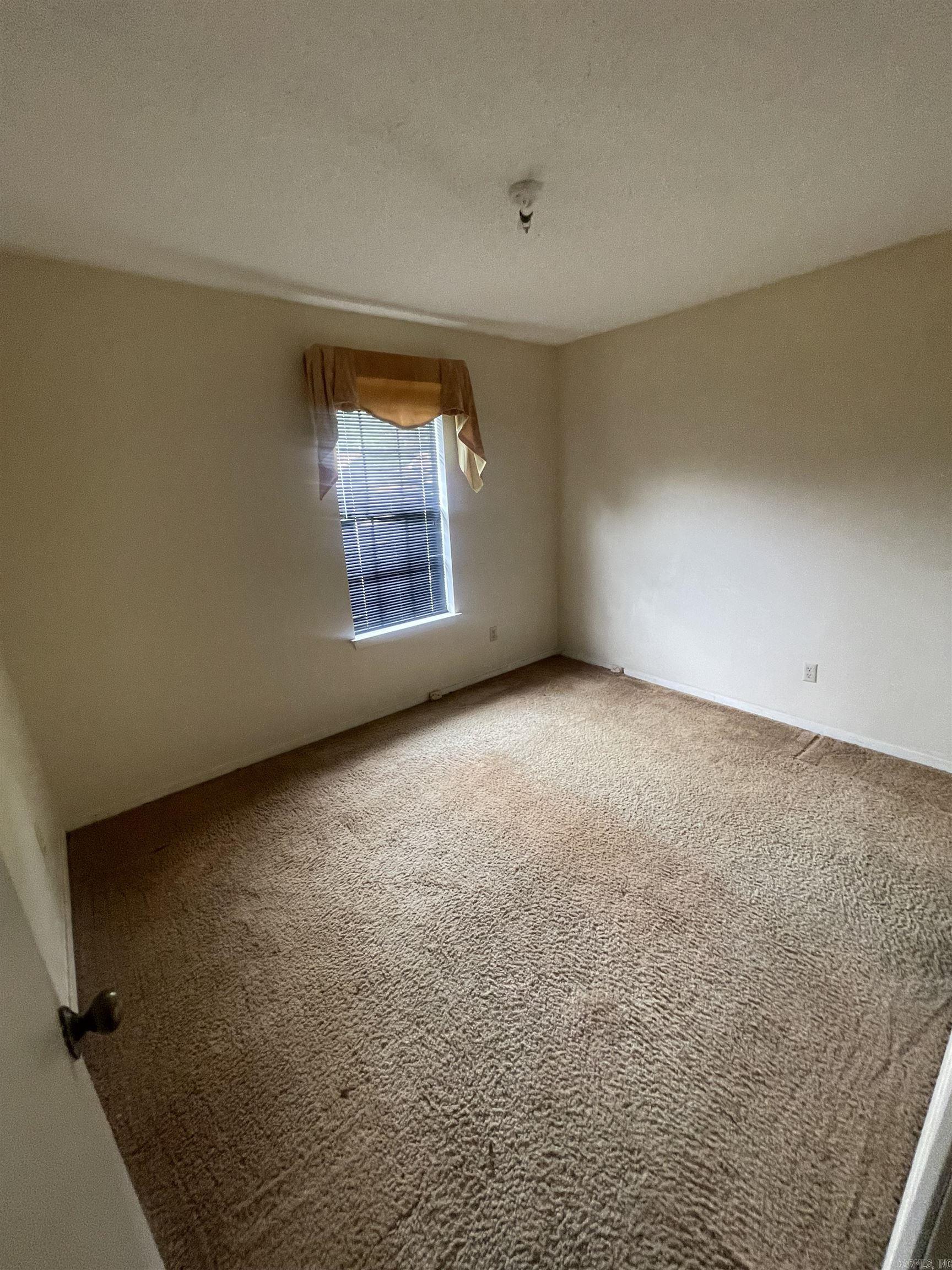 NORMANWOOD - Residential