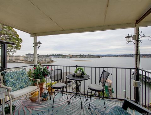 Photo of 165 Pretti Point, Hot Springs, AR 71913 (MLS # 26003520)