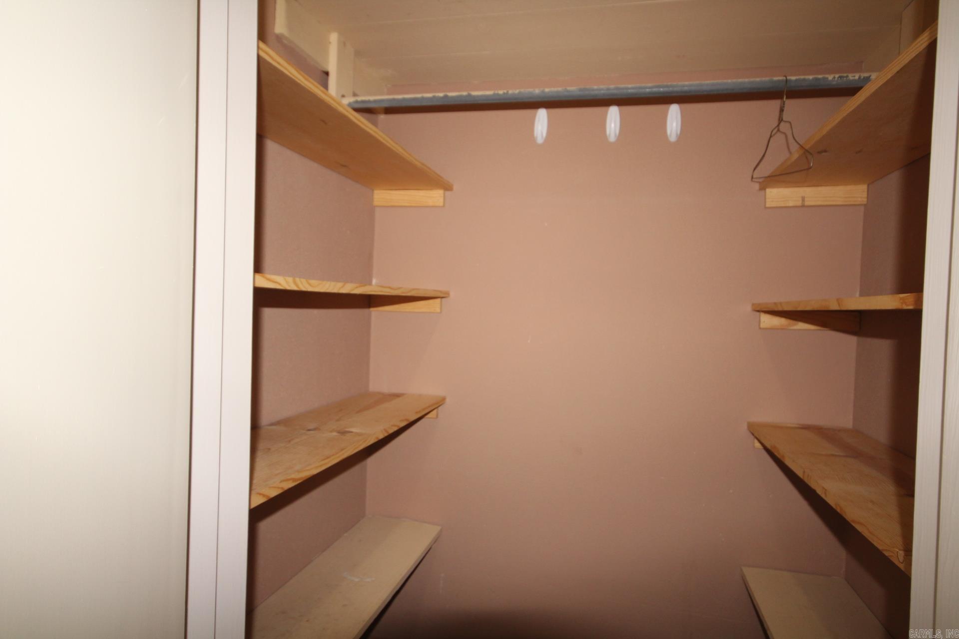 PLEASANT MT. - Residential