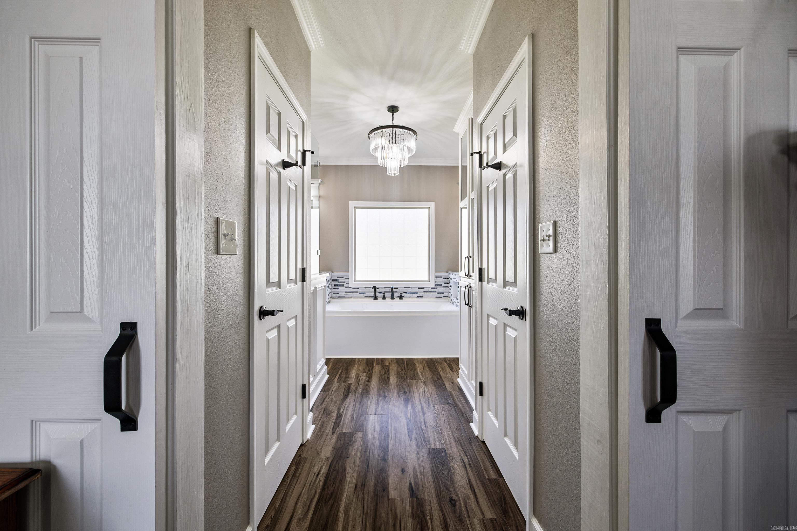 WHITE ROCK ESTATES - Residential