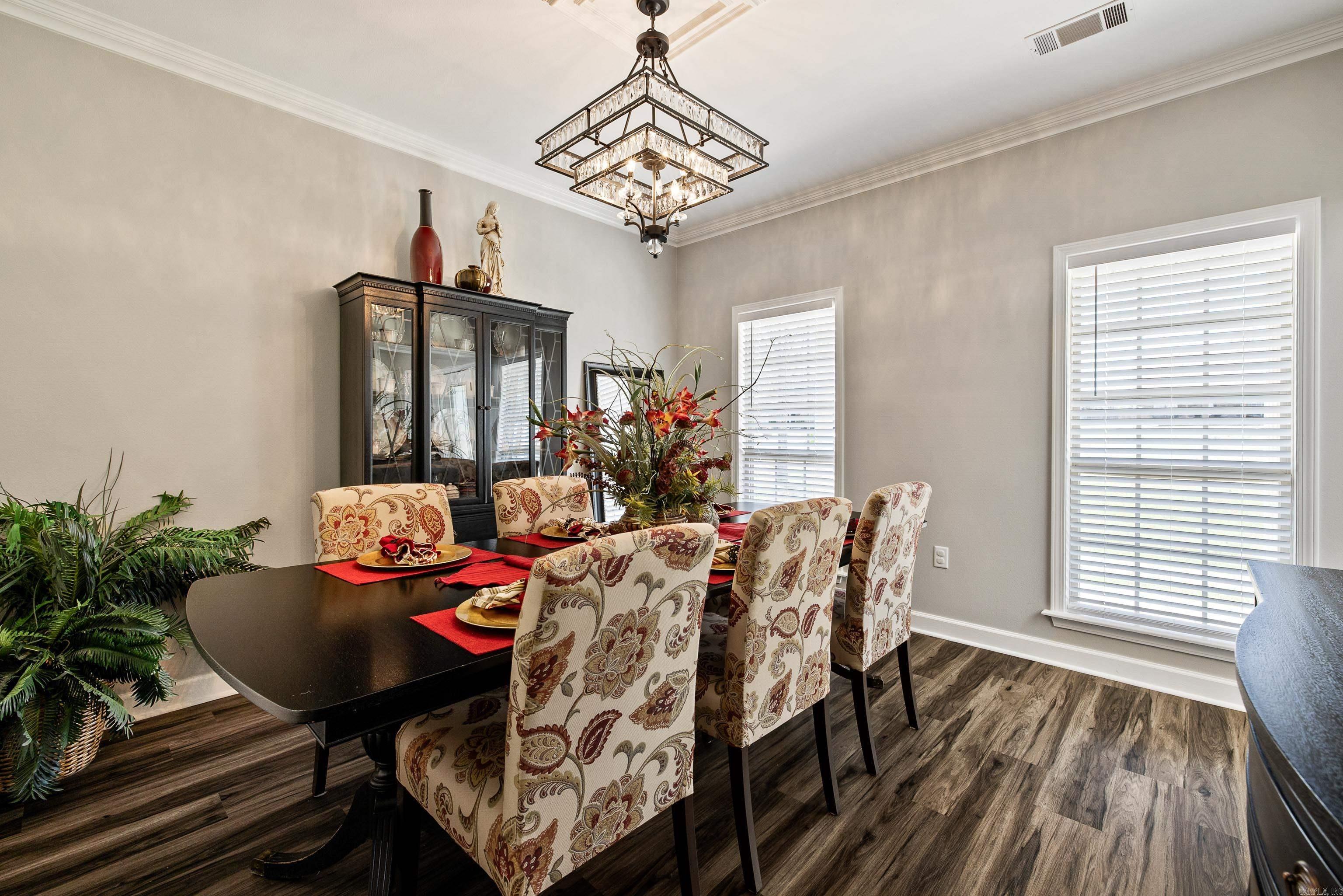 WHITE ROCK ESTATES - Residential