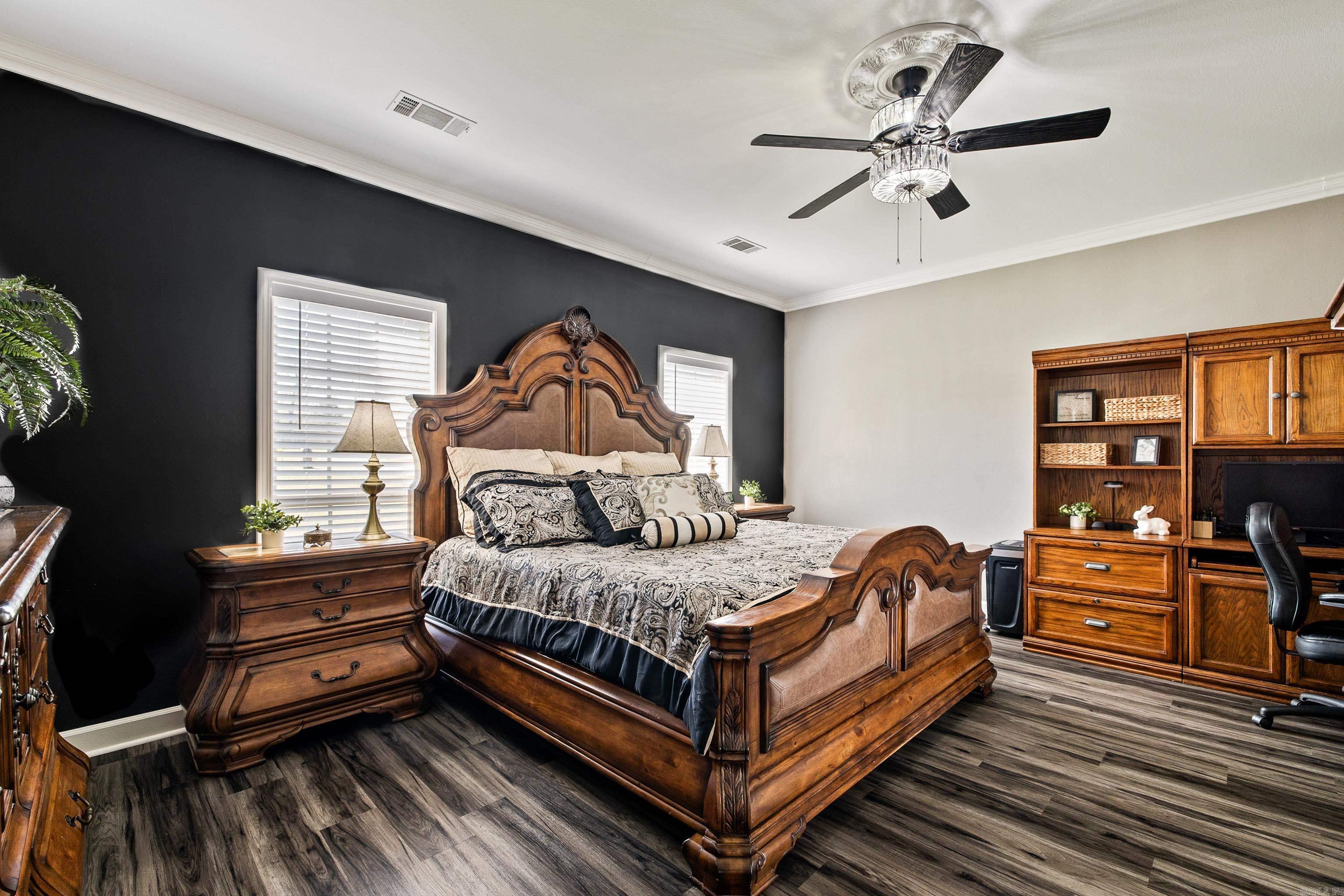 WHITE ROCK ESTATES - Residential