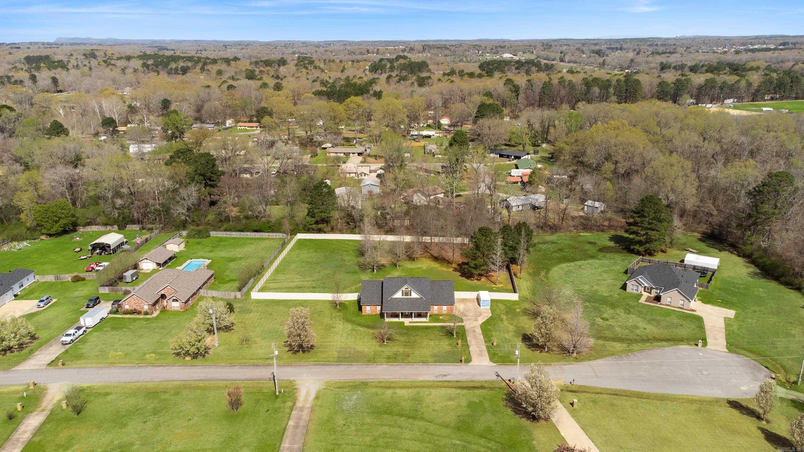 WHITE ROCK ESTATES - Residential