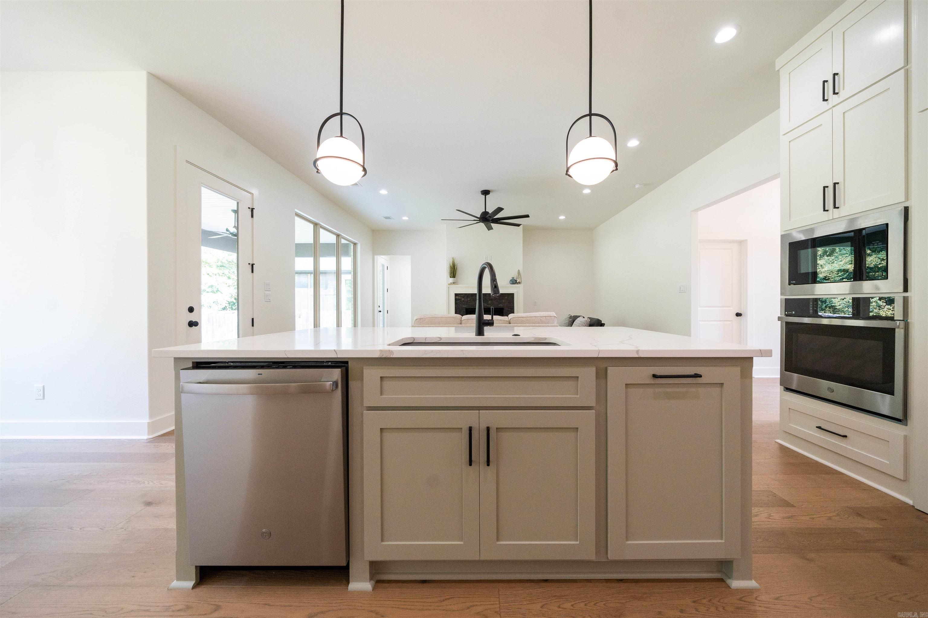 STONEBROOK - Residential Lease