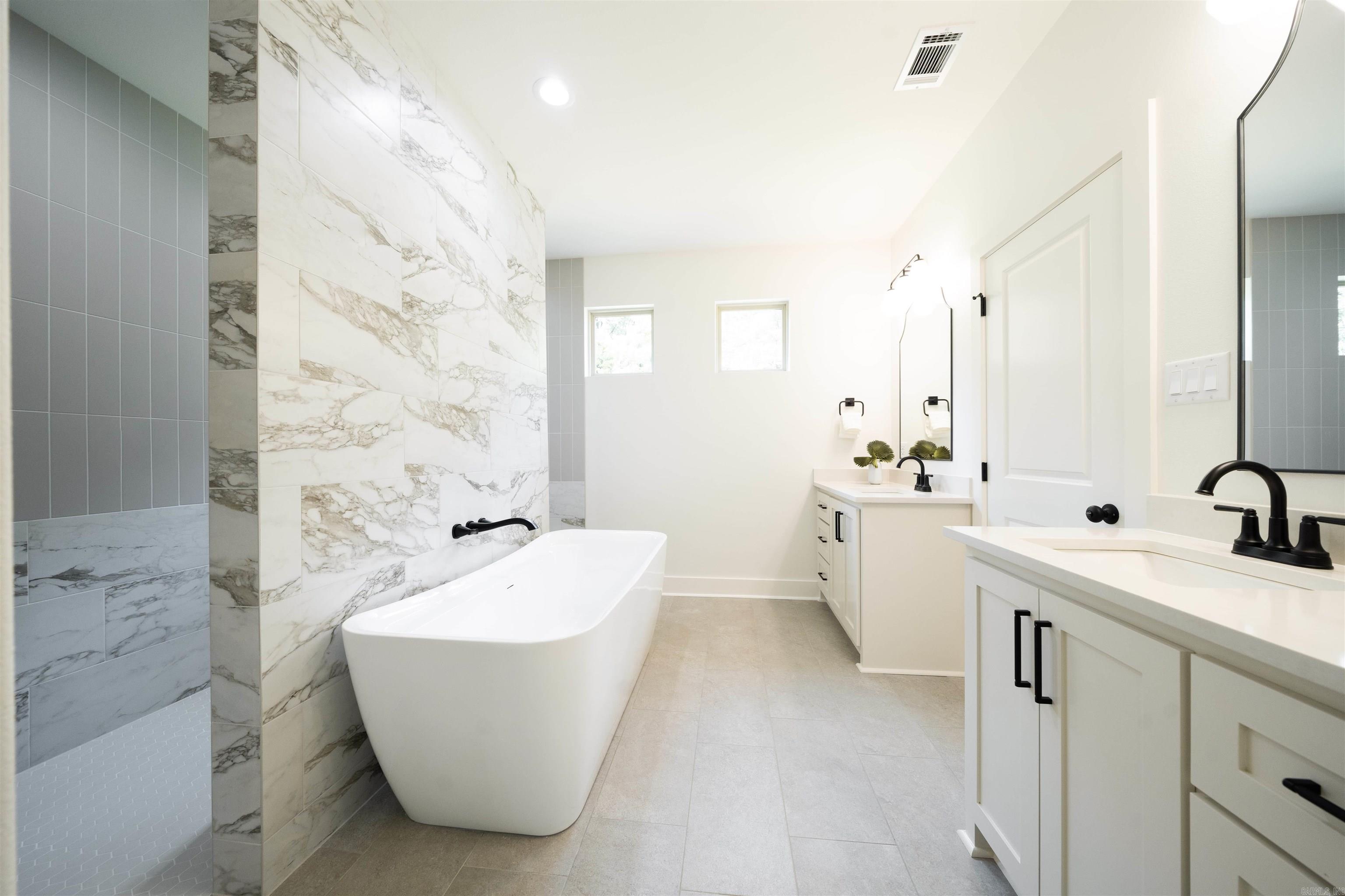 STONEBROOK - Residential Lease