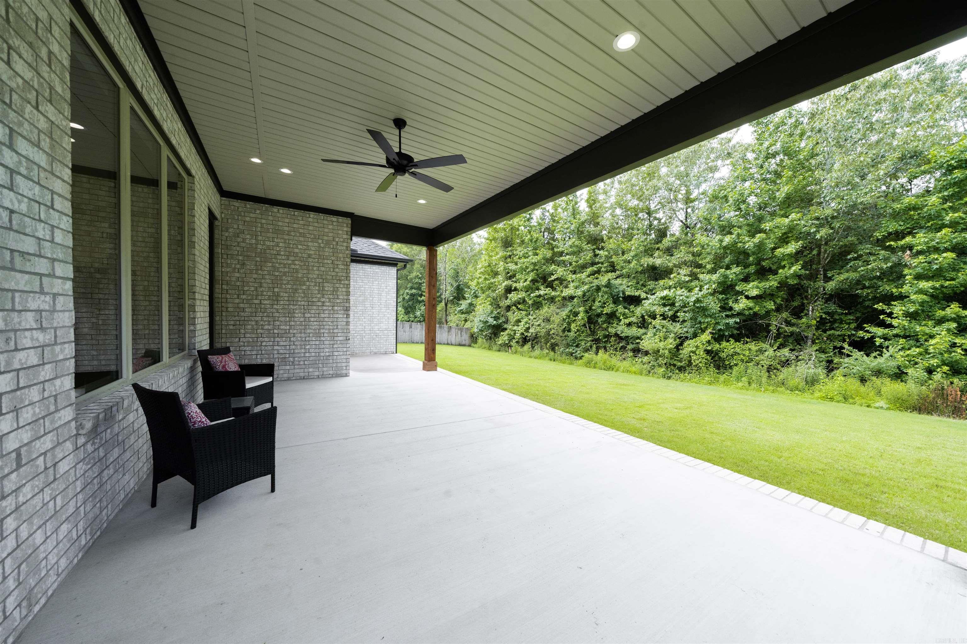 STONEBROOK - Residential Lease