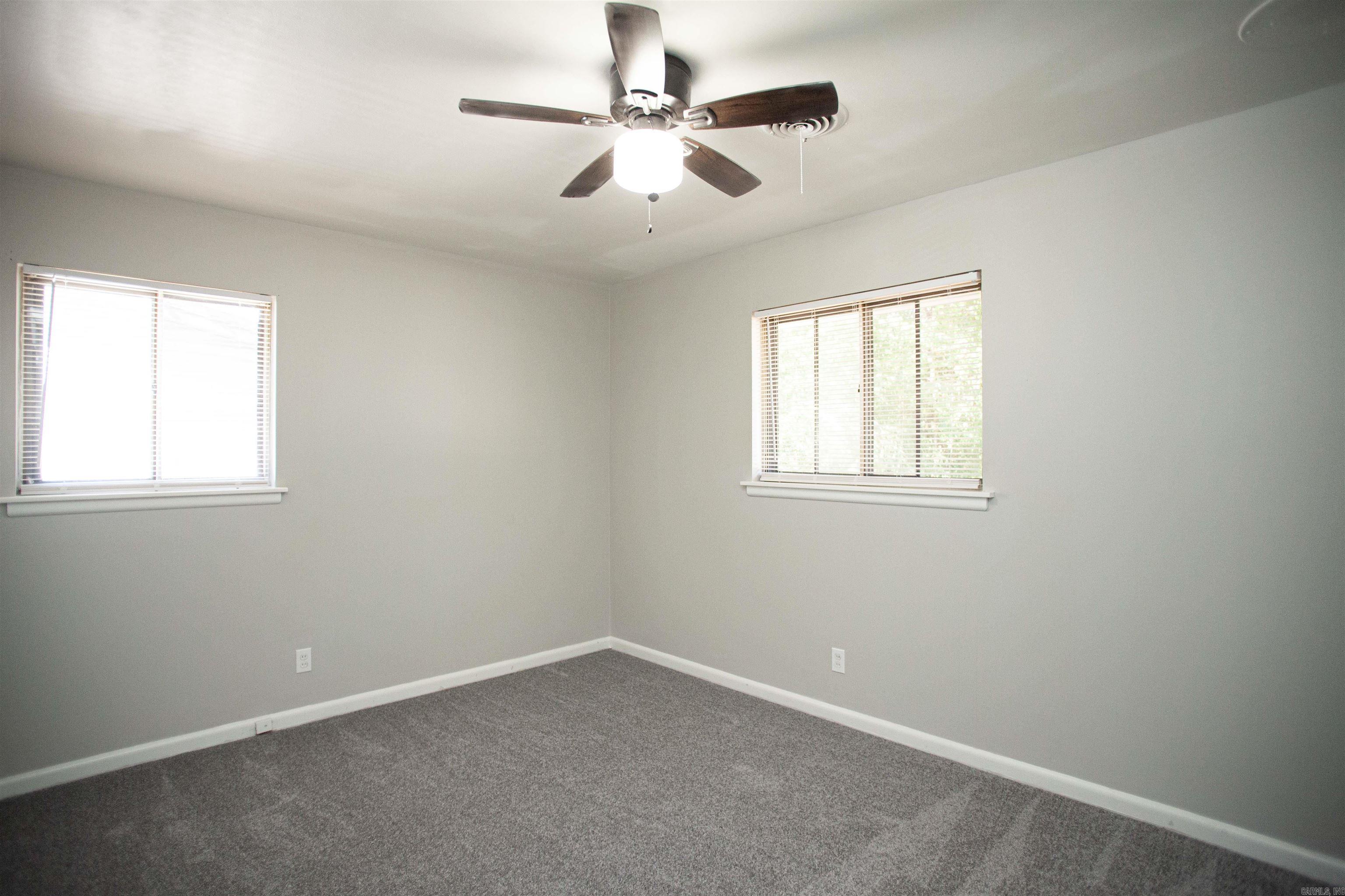 Ellis Acres - Residential Lease