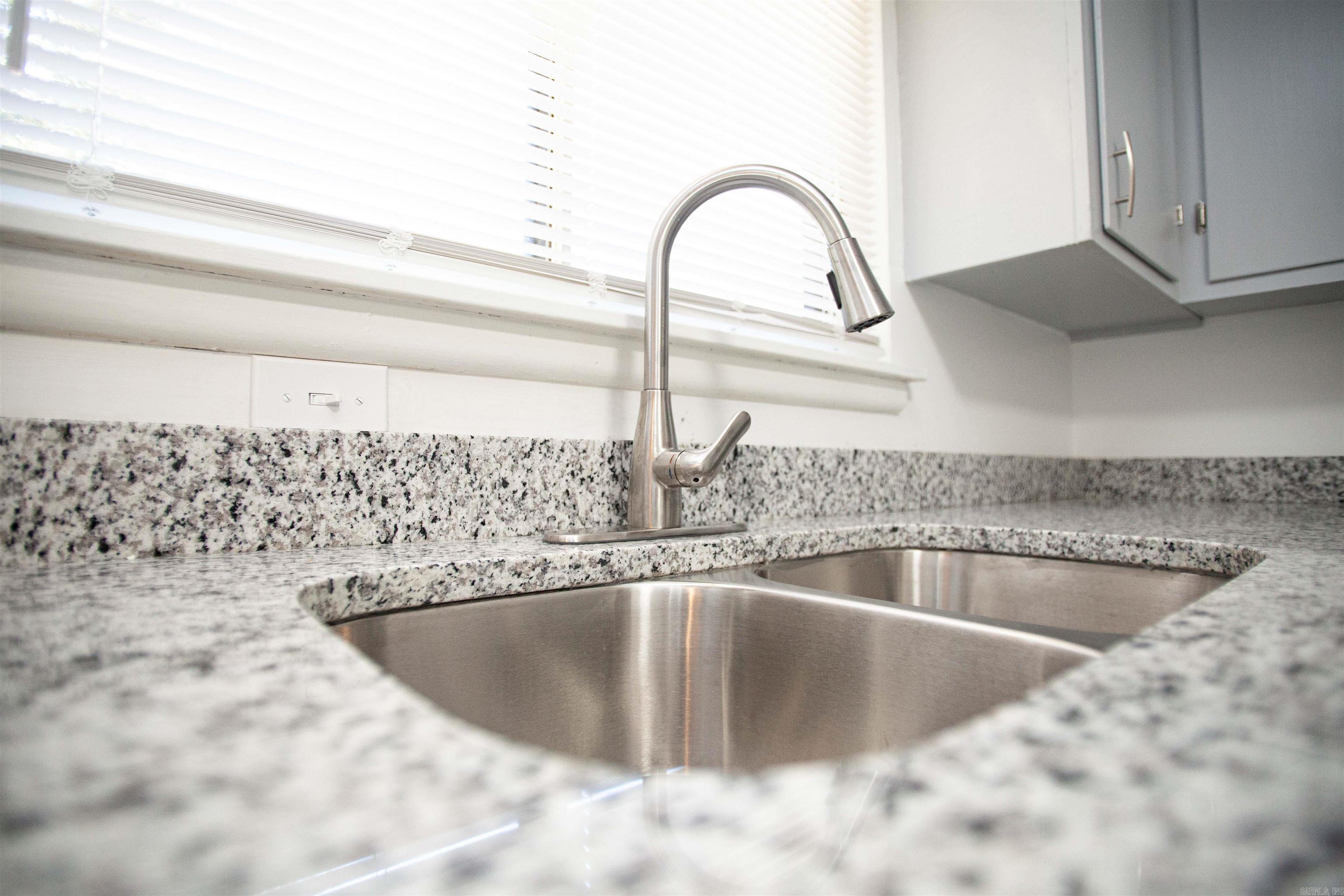 Ellis Acres - Residential Lease