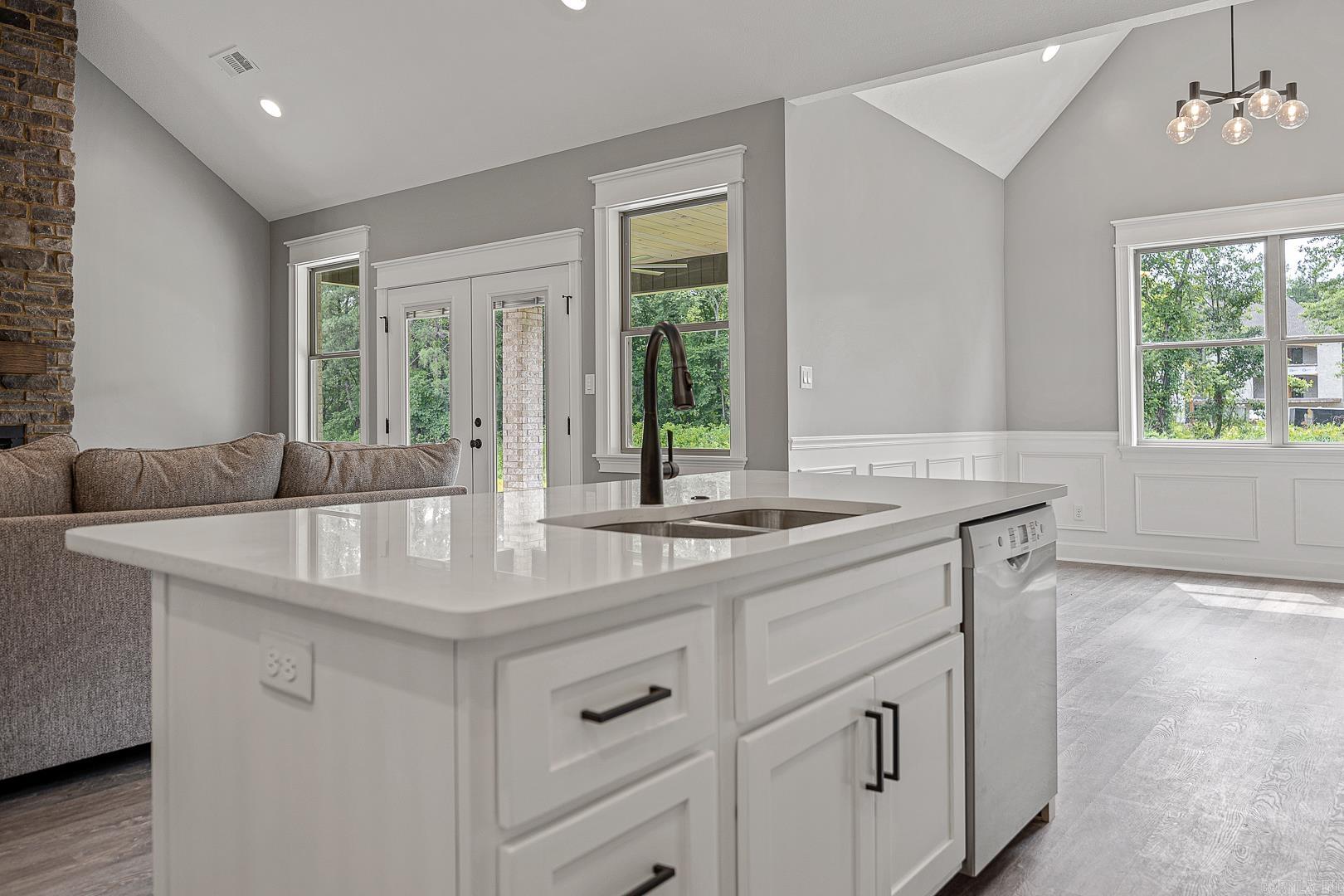 Creekwood - Residential